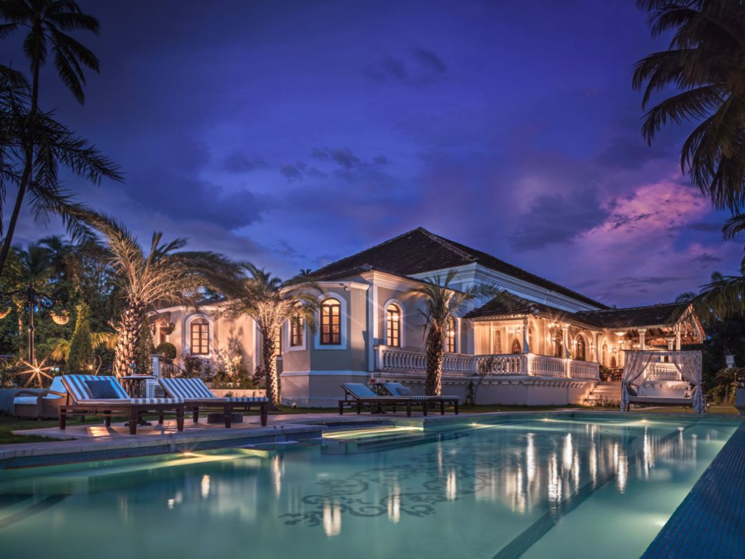 River Villa amidst Rainforest 17