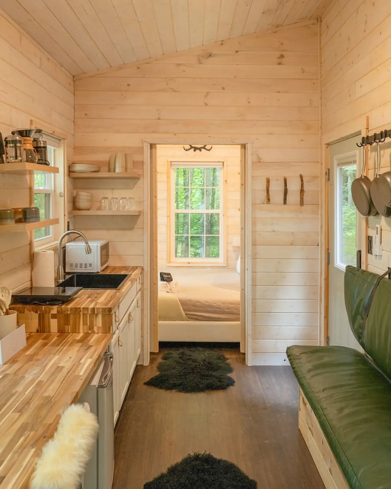 Serene, Romantic Getaway Outdoor Shower Hiking 18