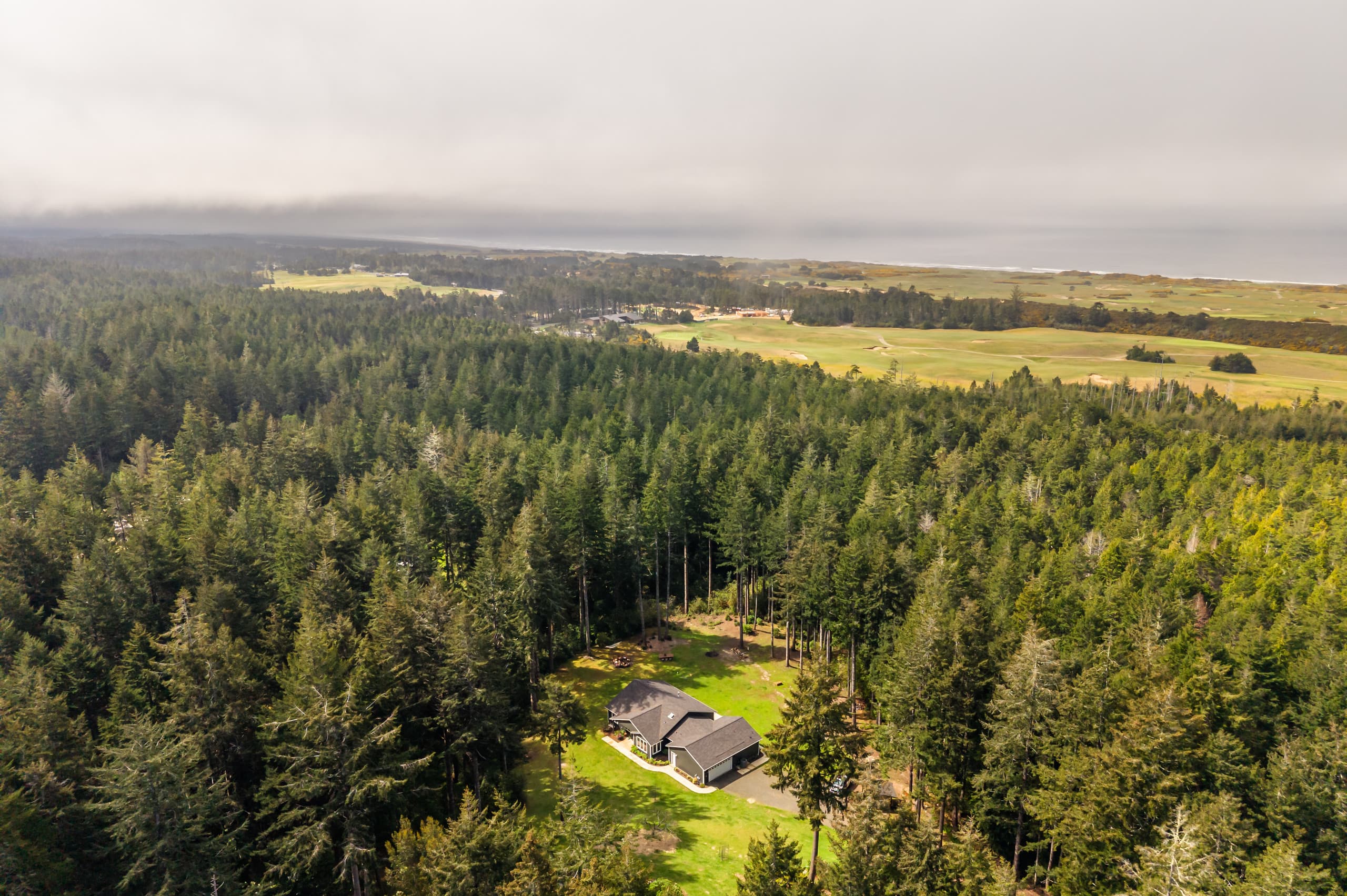 Luxury living @ Bandon Dunes | 3 min to golf — photo 2