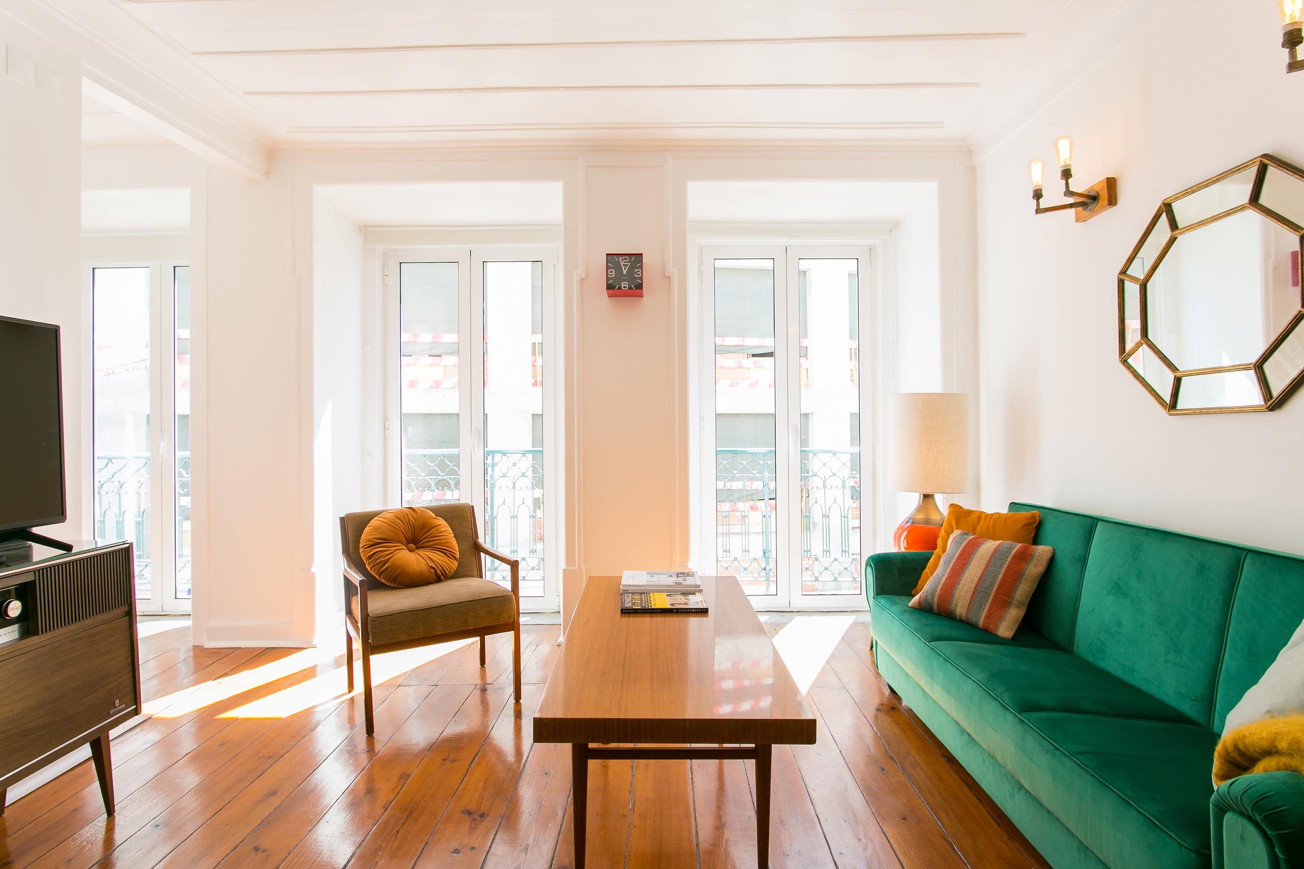 Renovated! Amazing Terraces in Alfama 8