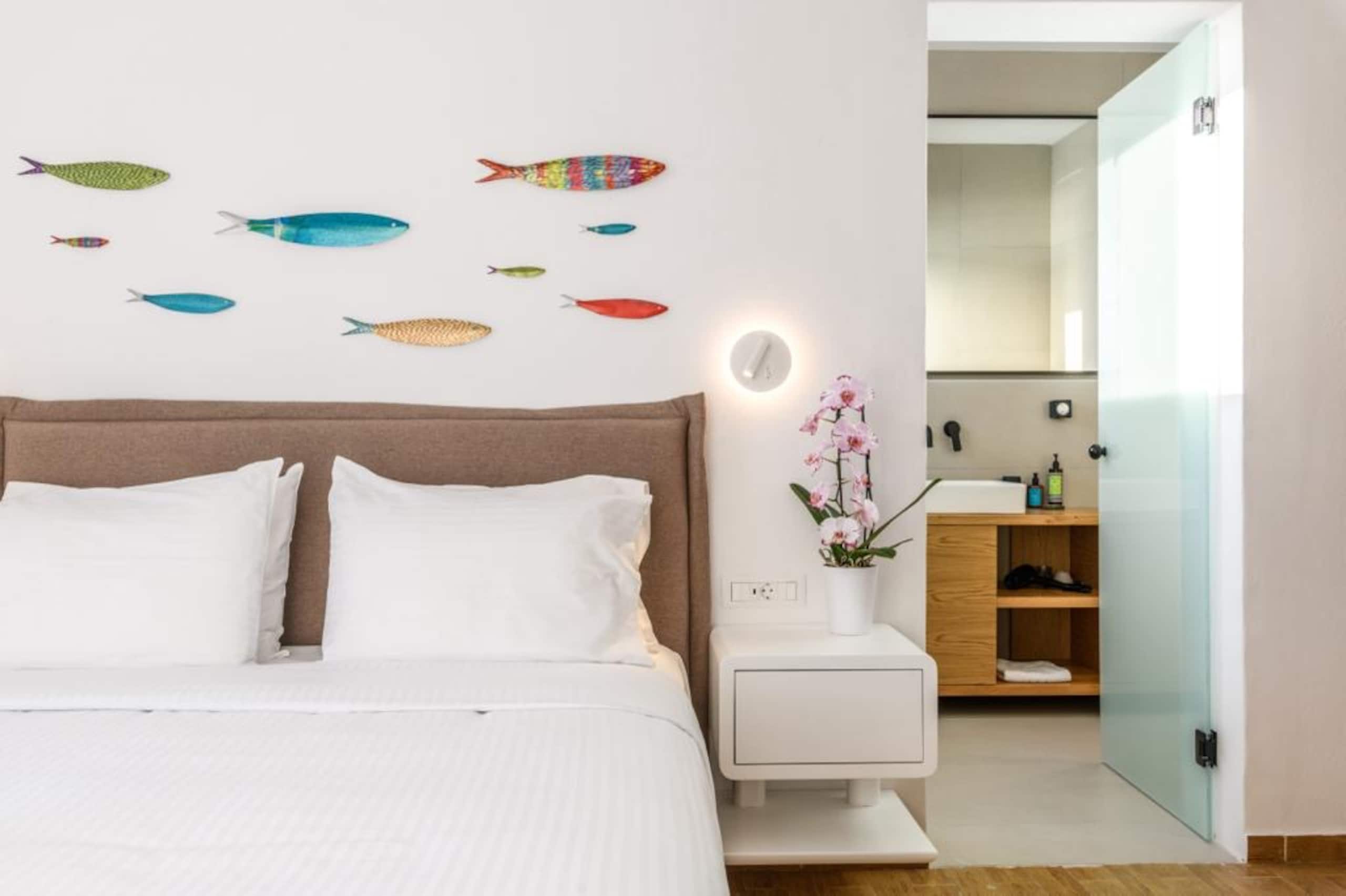 Azure Bliss Mykonos, 3 Bedroom Luxury House 24
