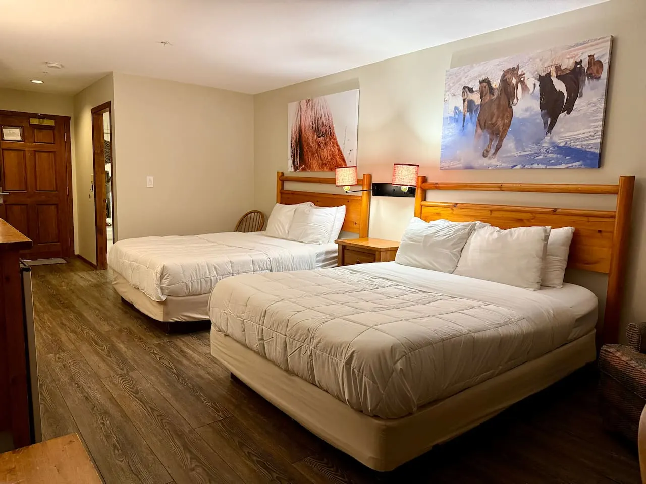 Apex Mountain ~ Crazy Horse 2 Queen Beds