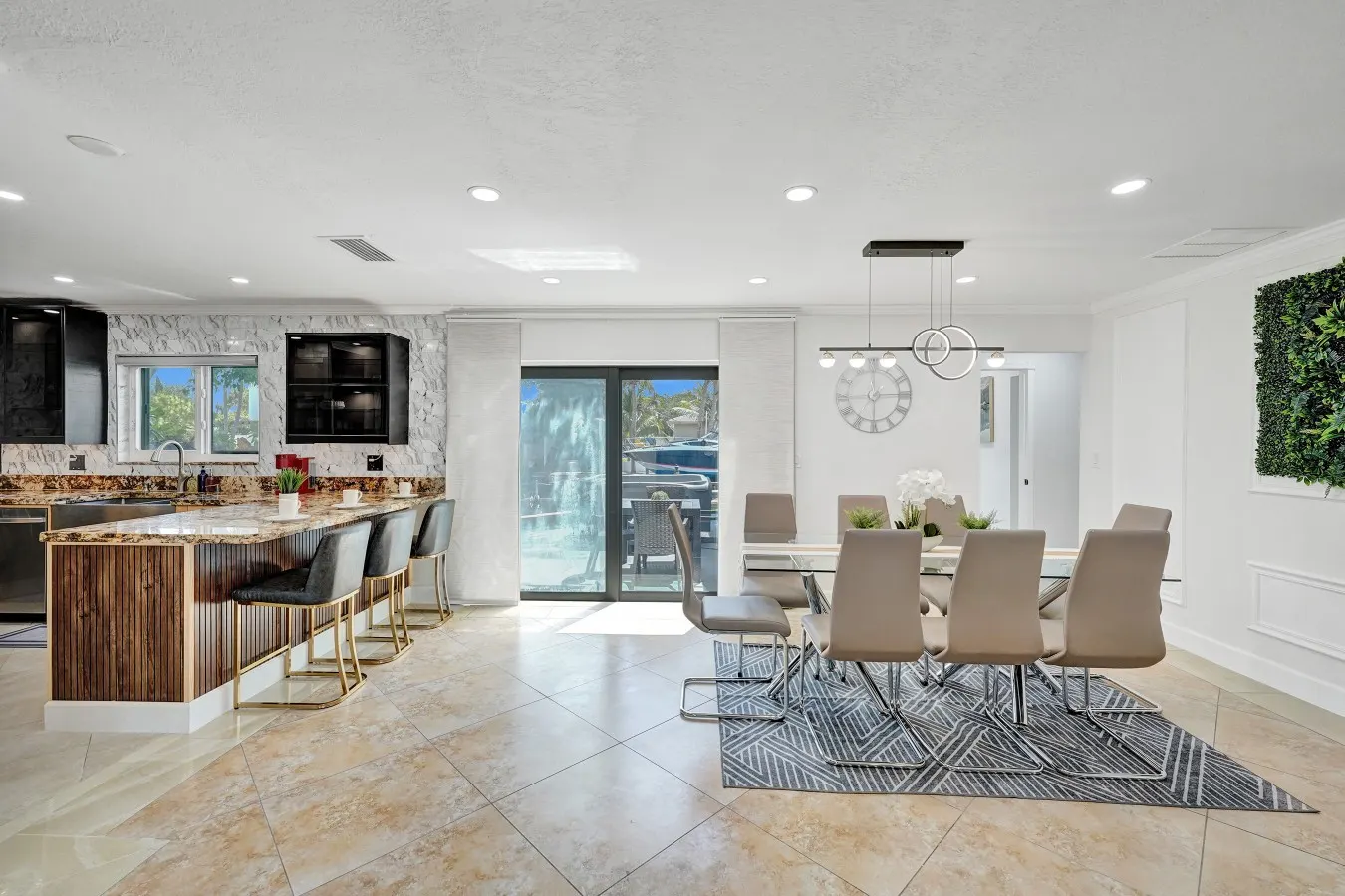 Monthly - Waterfront Bliss - Sunset Dock house 9