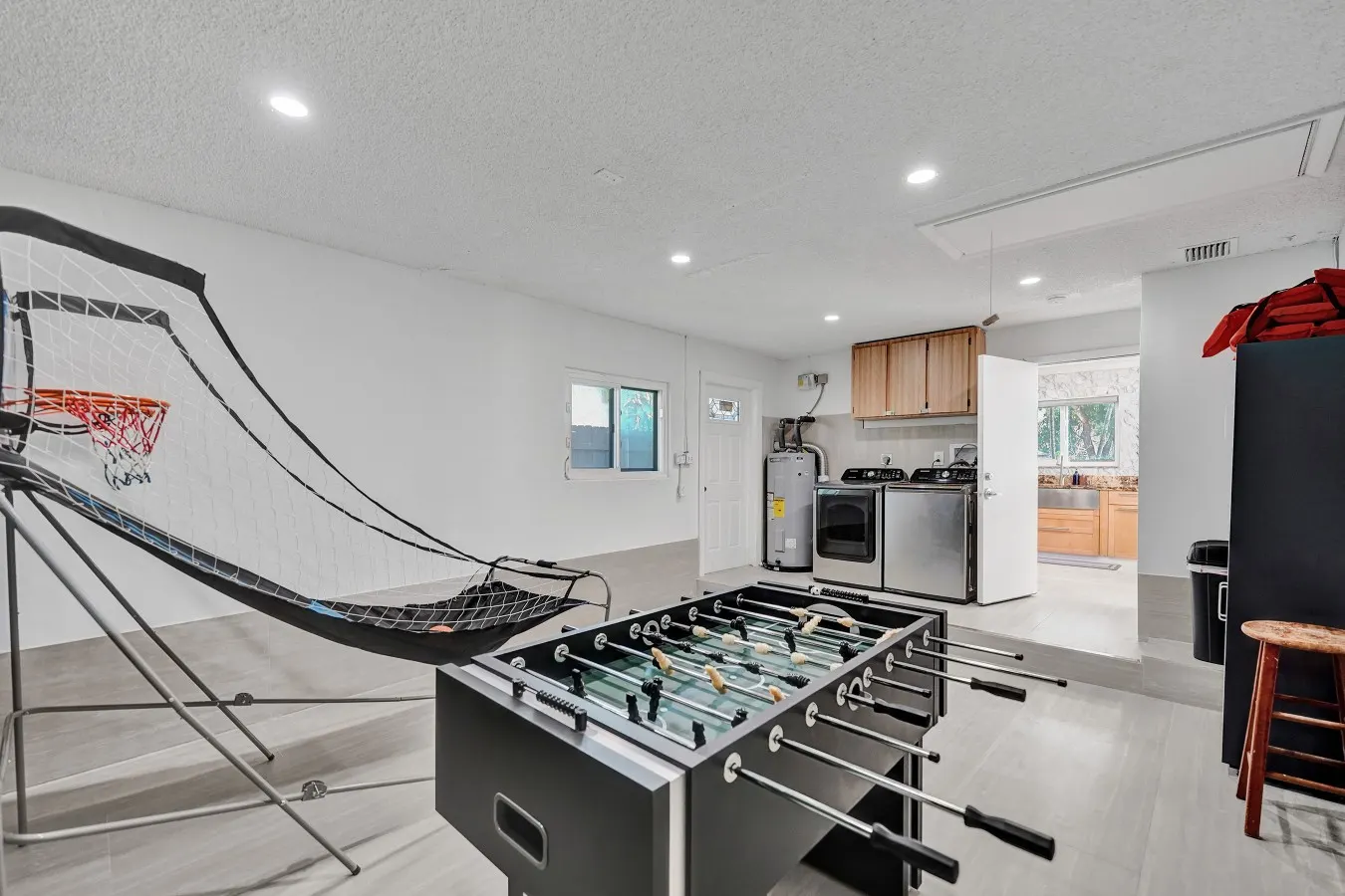 Monthly - Waterfront Bliss - Sunset Dock house 18