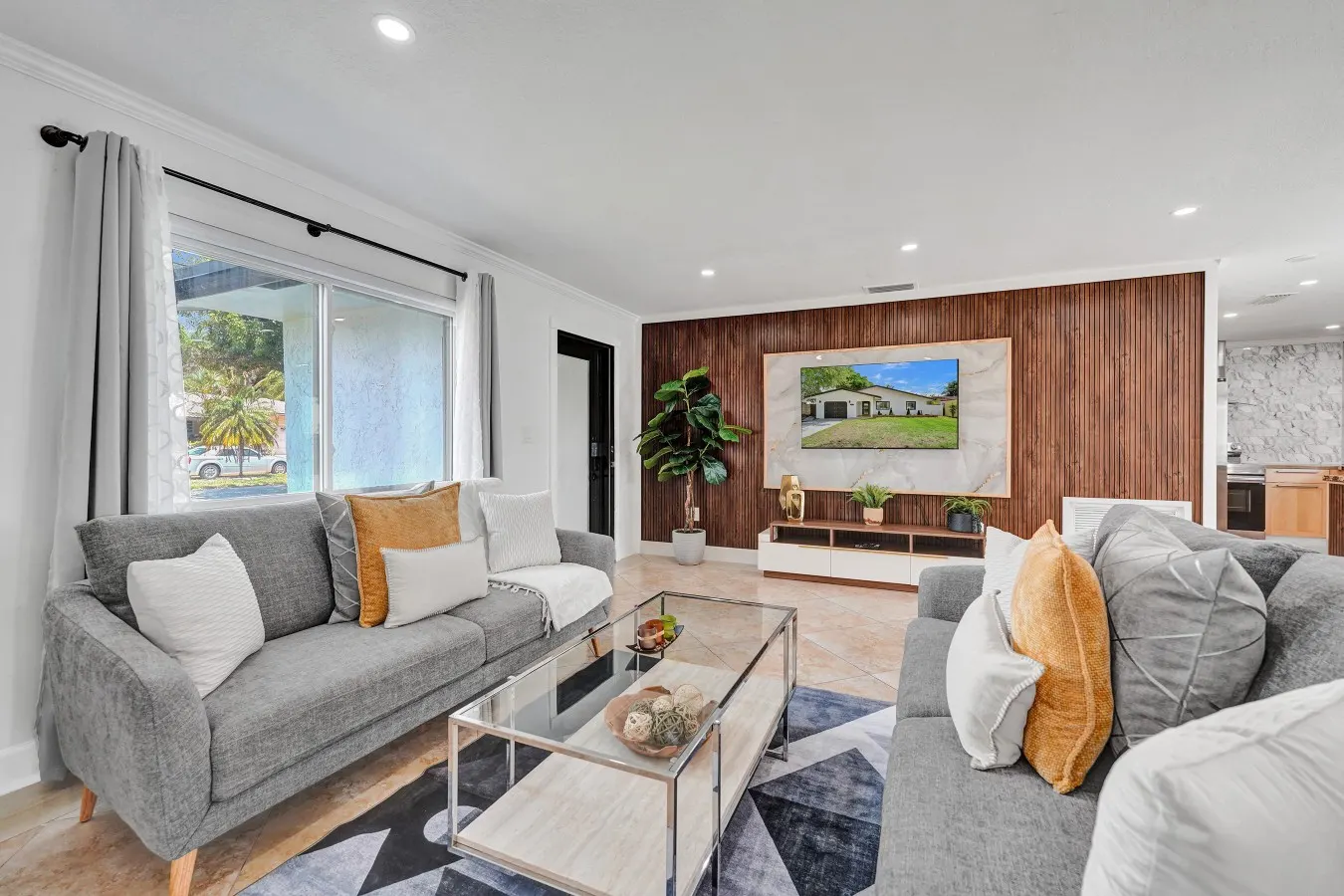 Monthly - Waterfront Bliss - Sunset Dock house 7