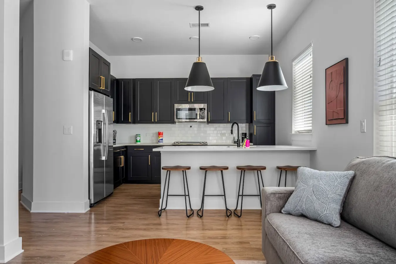 A+ Cozy 2 BD Apartment Walk to Raymond James! 6