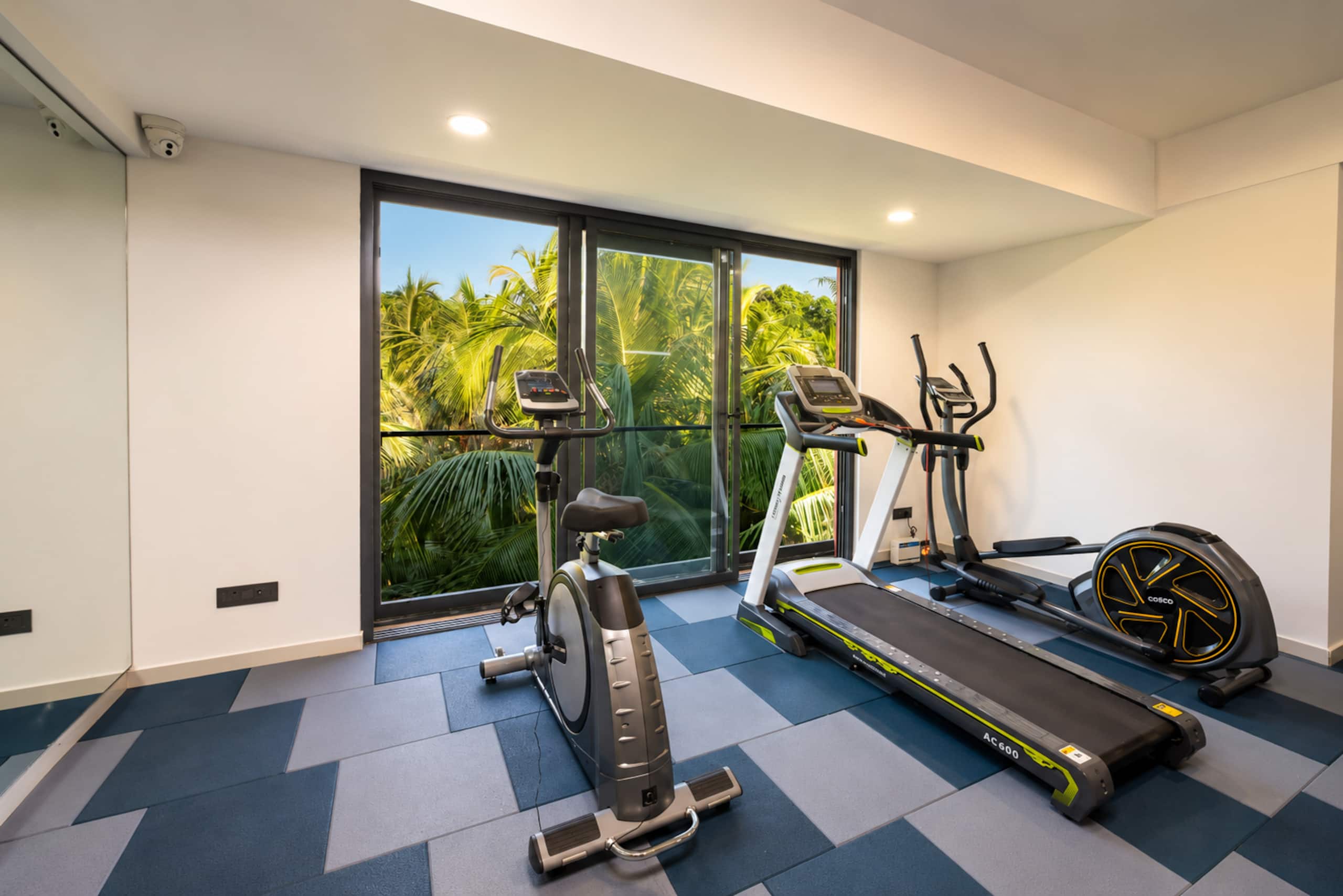 Stylish Studio Near Baga & Calangute Beach w/ Pool 20