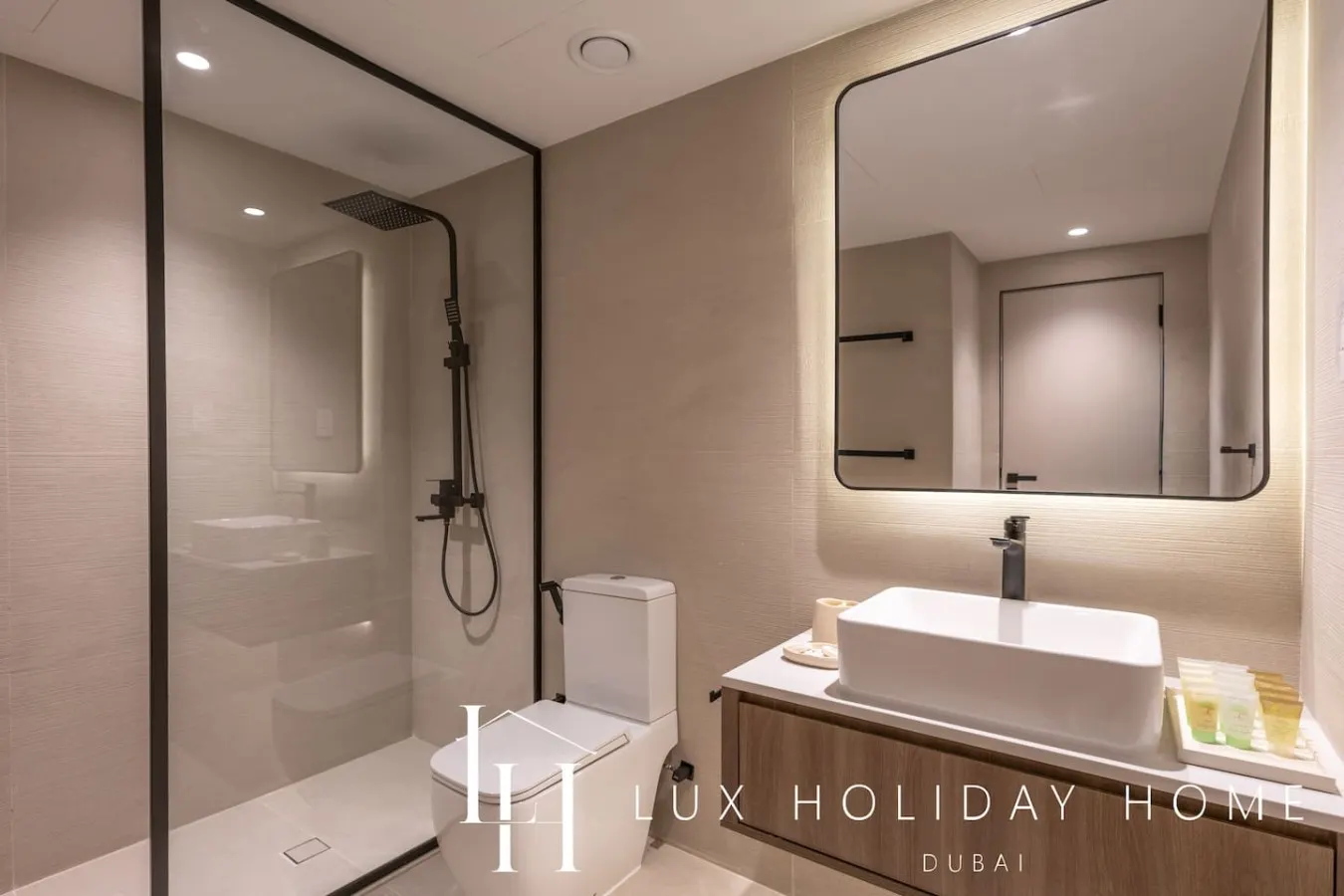 LUX The Bonaire Marina View Suite 20