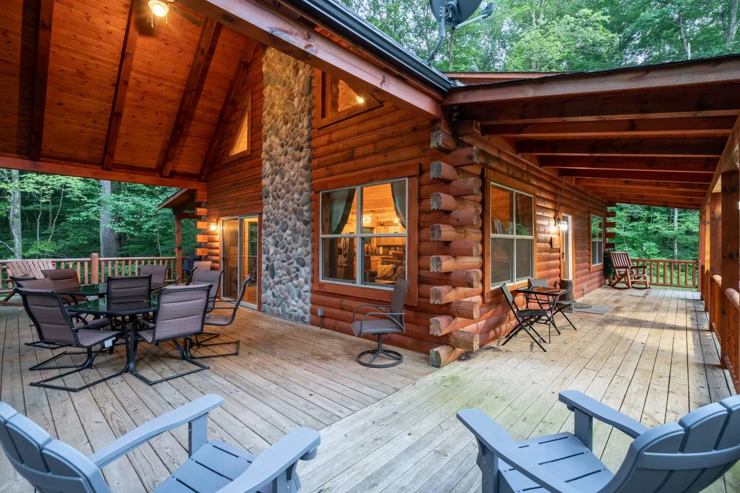 Hocking Hills Paradise 🌲 Hot Tub, WiFi, Near Caves — photo 5