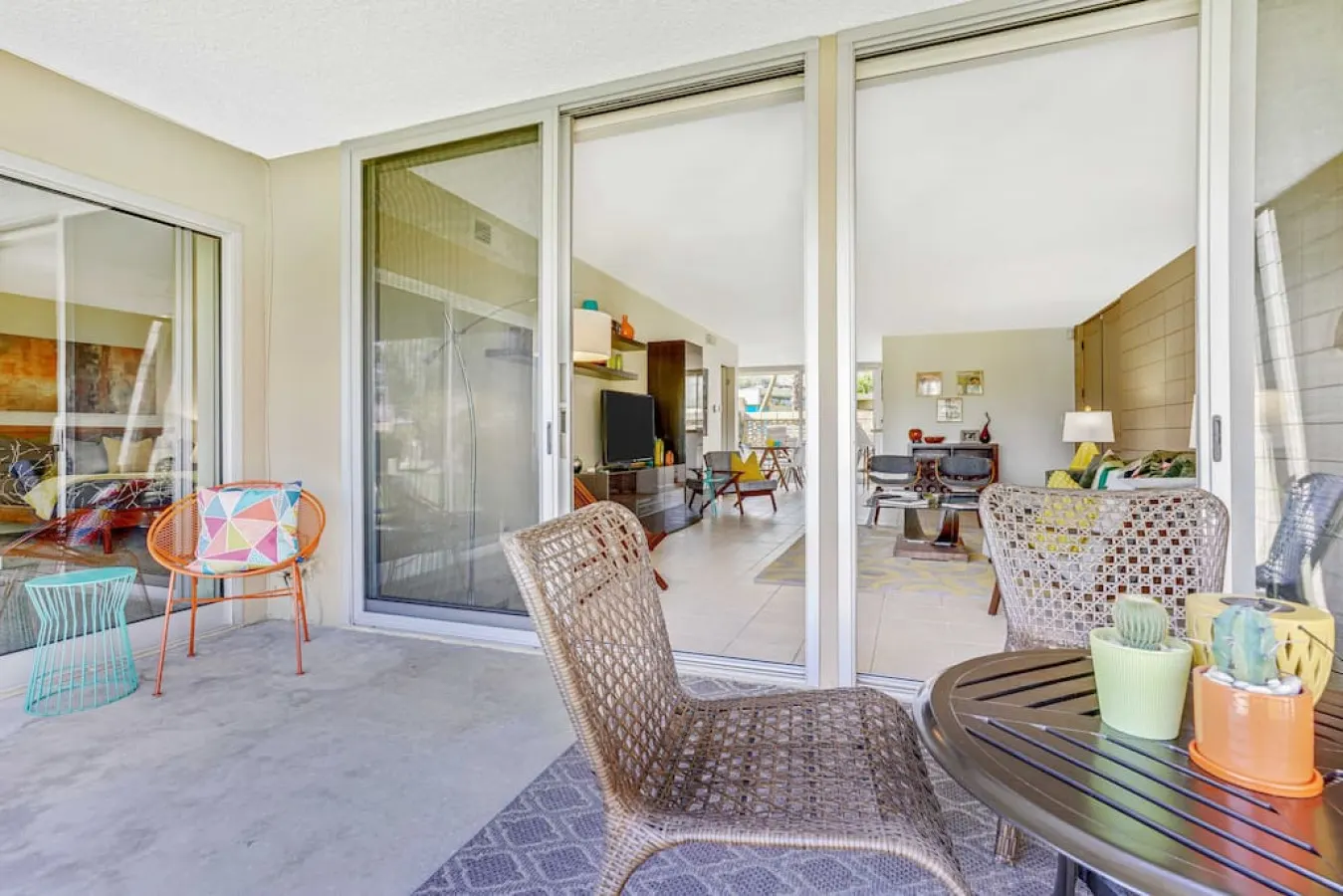 The Velvet Palm: Palm Desert, CA 10