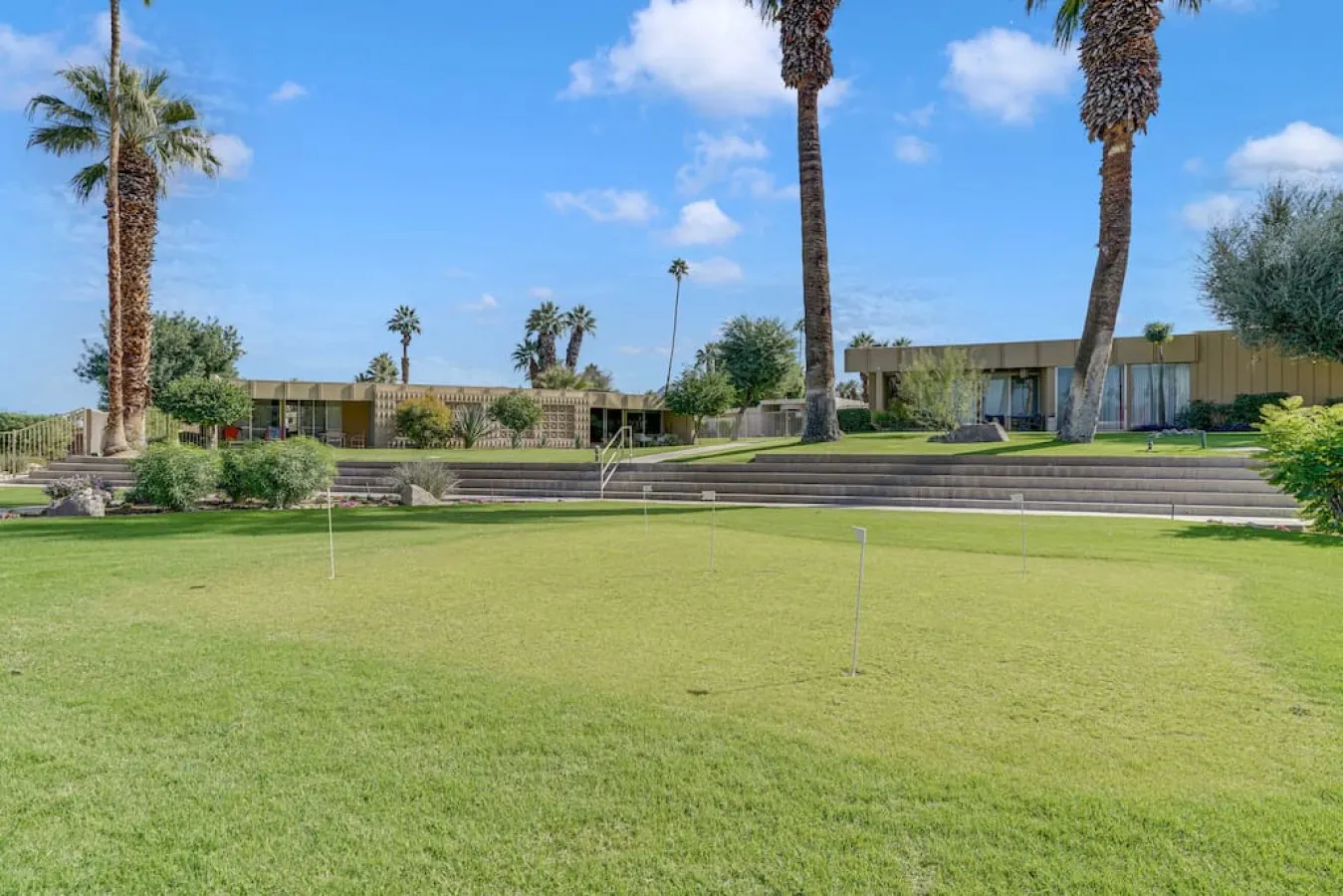 The Velvet Palm: Palm Desert, CA 19