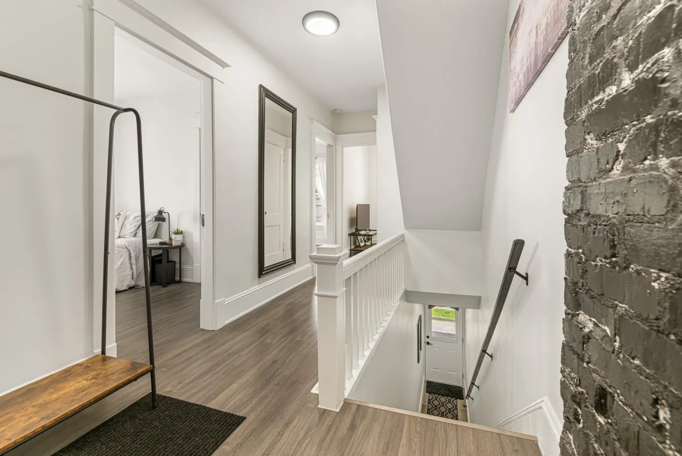 Moncton 3BR Gem | Near Downtown | Wi-Fi & Free Parking — photo 4