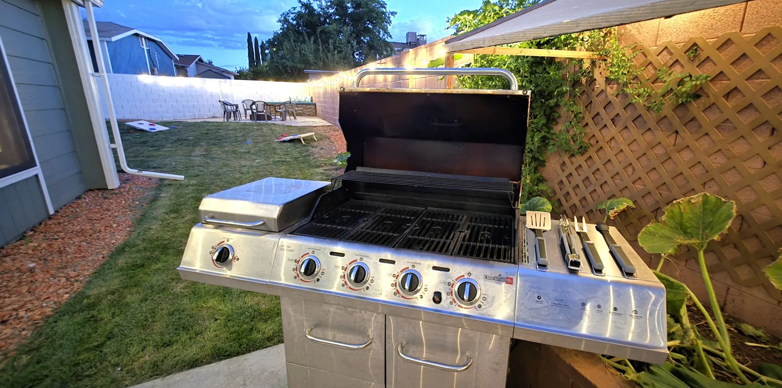 Hot Tub, Game Room, Kayaks, Boat Parking, Backyard, King, Fire Pit, Pets, W/D 14