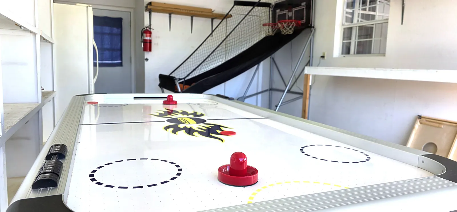 Hot Tub, Game Room, Kayaks, Boat Parking, Backyard, King, Fire Pit, Pets, W/D 3