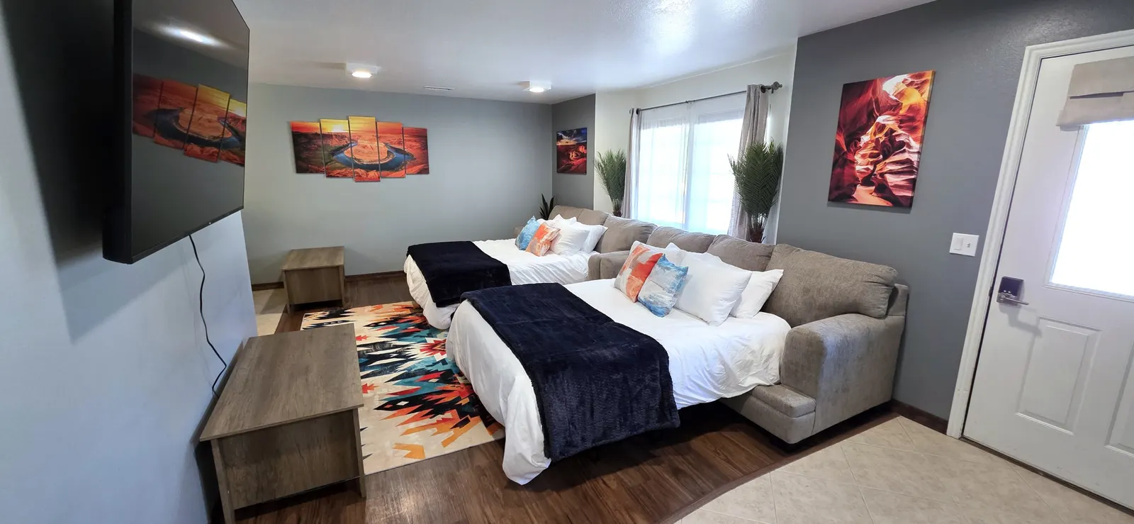 Hot Tub, Game Room, Kayaks, Boat Parking, Backyard, King, Fire Pit, Pets, W/D 8