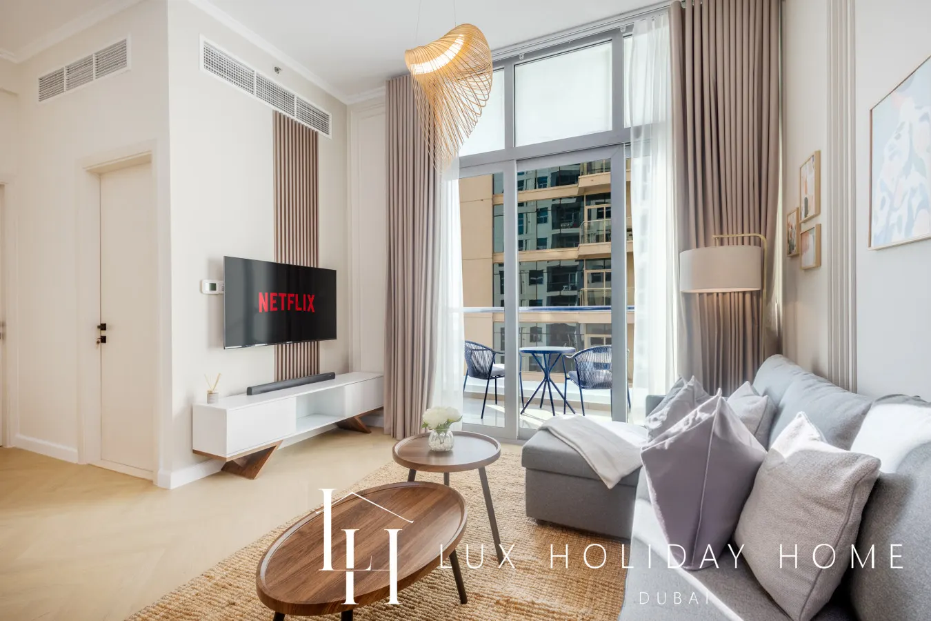 LUX The Modern Marina Suite 3