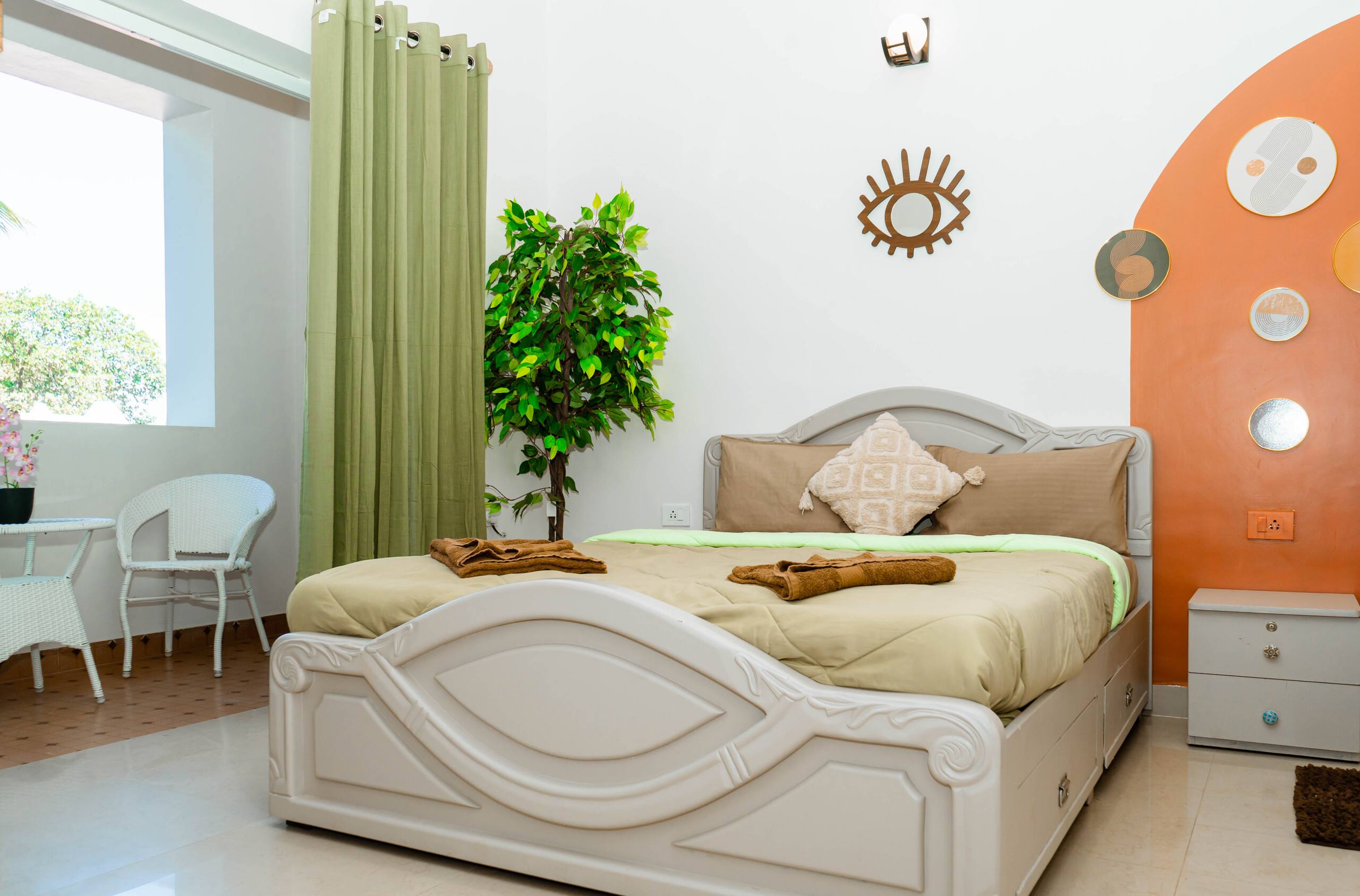 Casa Luna | 700 m stroll to Varca Beach. 39