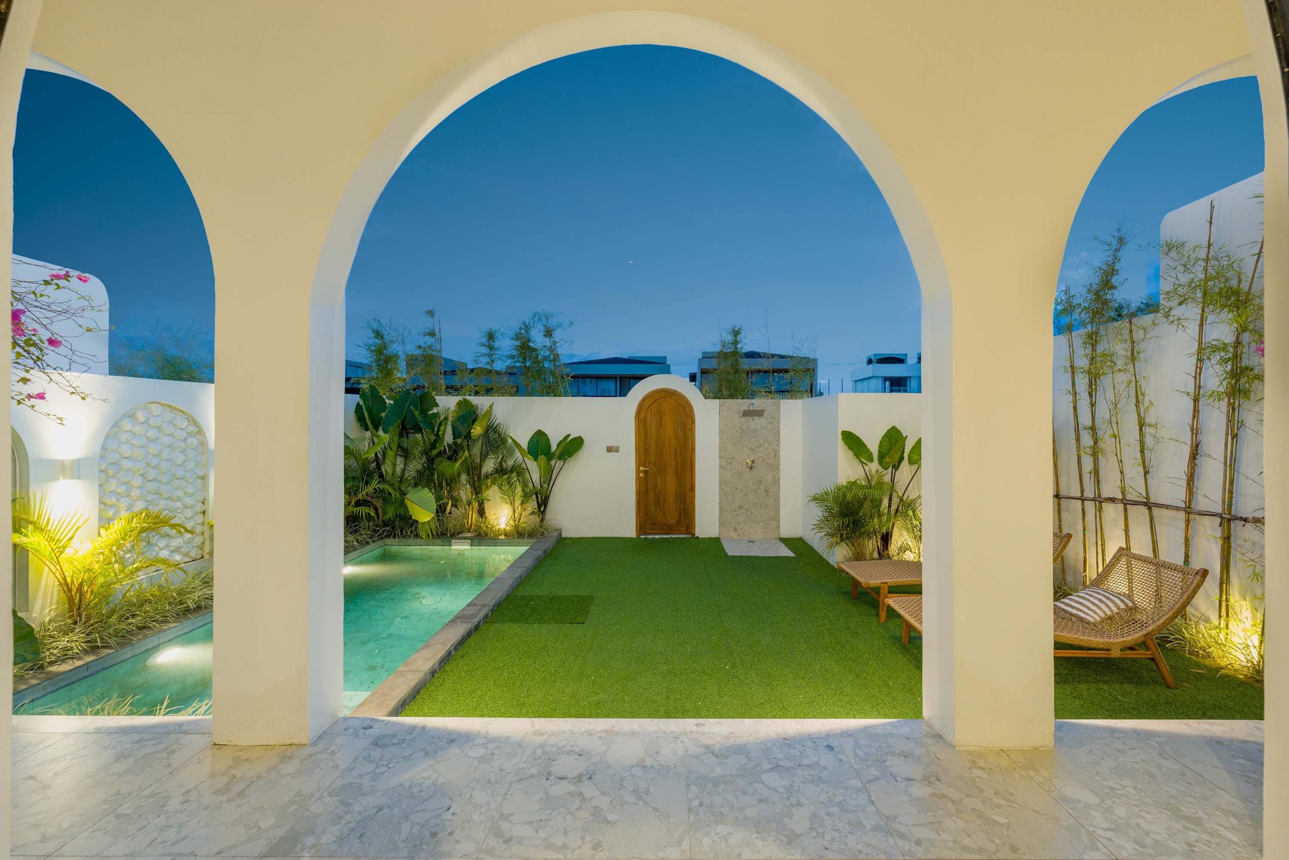 Unu Villa : Mediterranean 2BR W/ Rooftop & Pool — photo 2