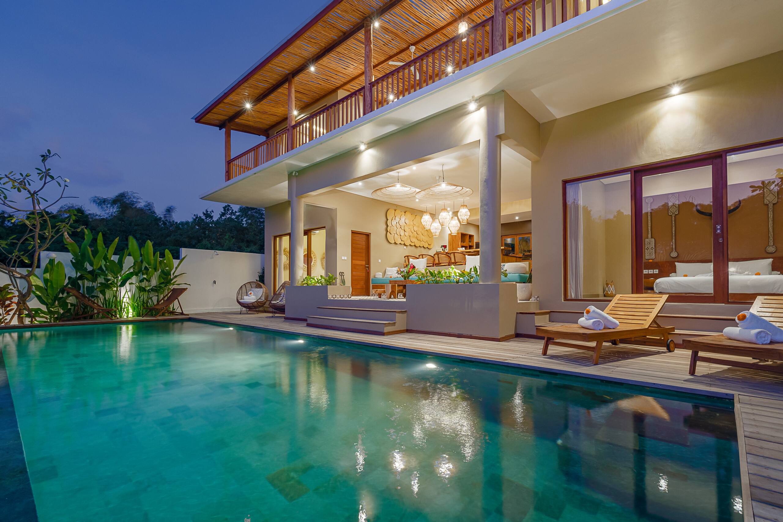 Fully private 4 Bedroom villa near NUANU & LUNA BC