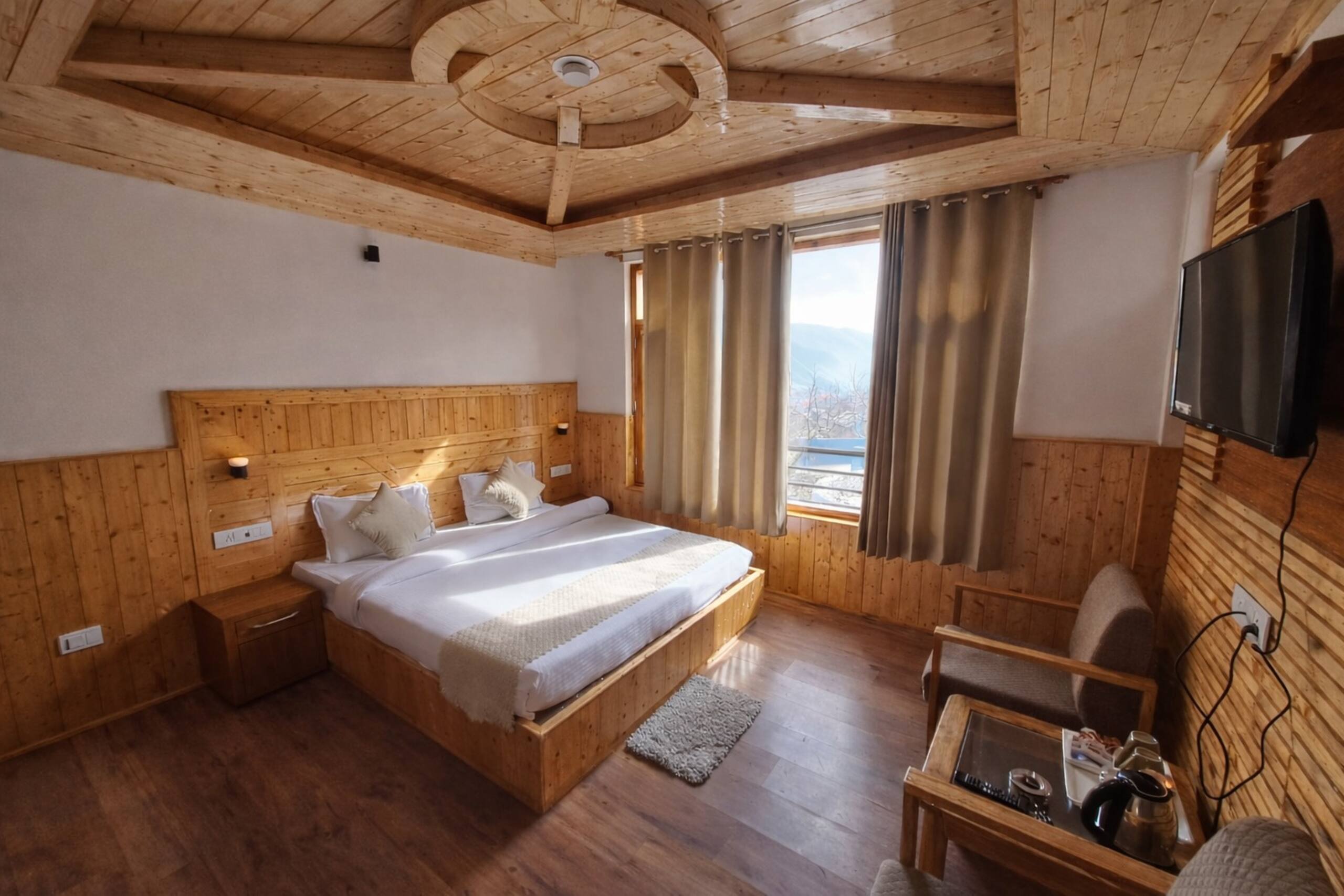 Pravara luxury villa with valley & Mountain Views 27