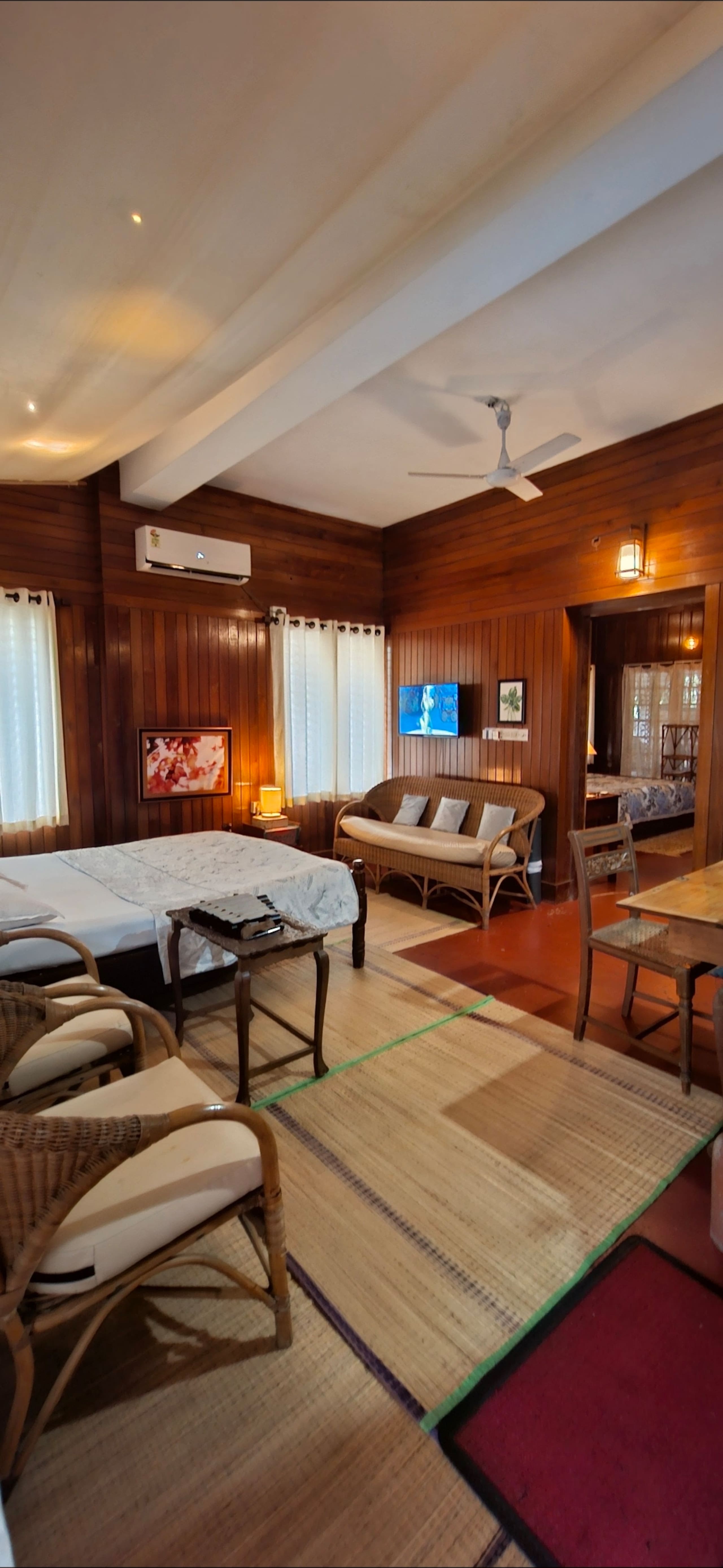 NelliTree | Private Pool Retreat | 2 - 4 Persons 4
