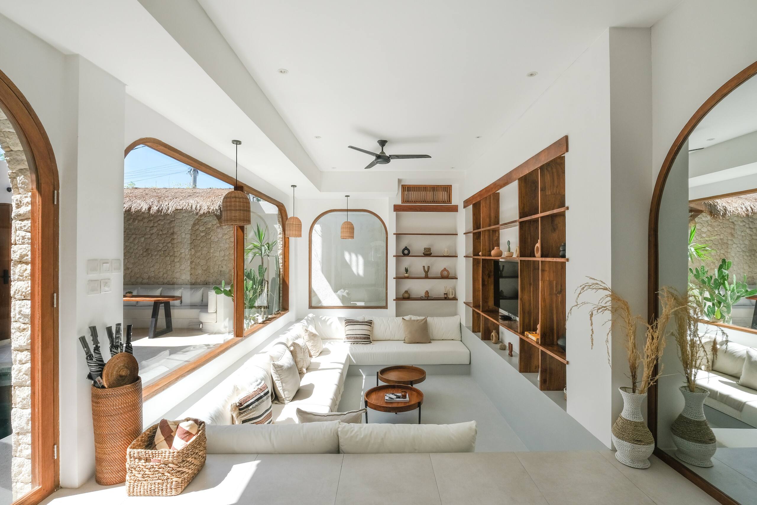 The Arki Villa: Experience Luxury Living in Canggu