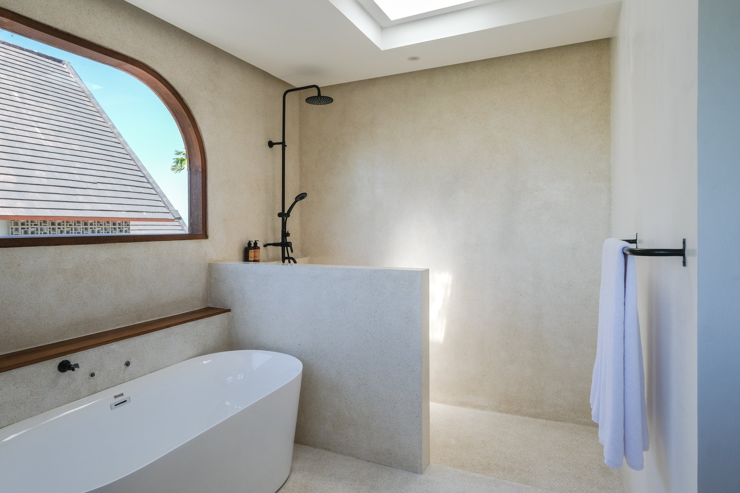 The Arki Villa: Experience Luxury Living in Canggu 30