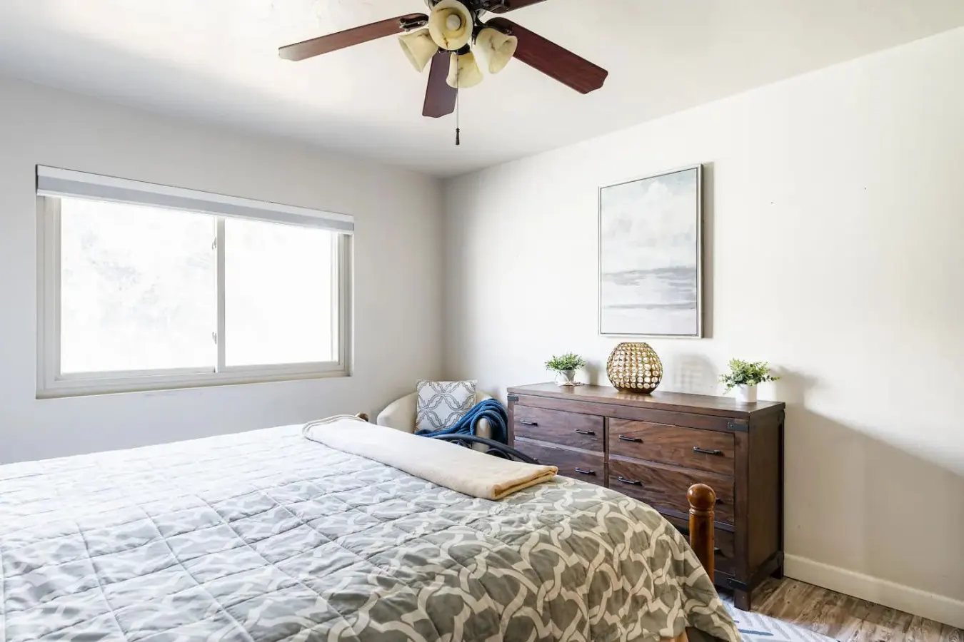 Casa Italia -2BR- AC & FREE Driveway parking 8
