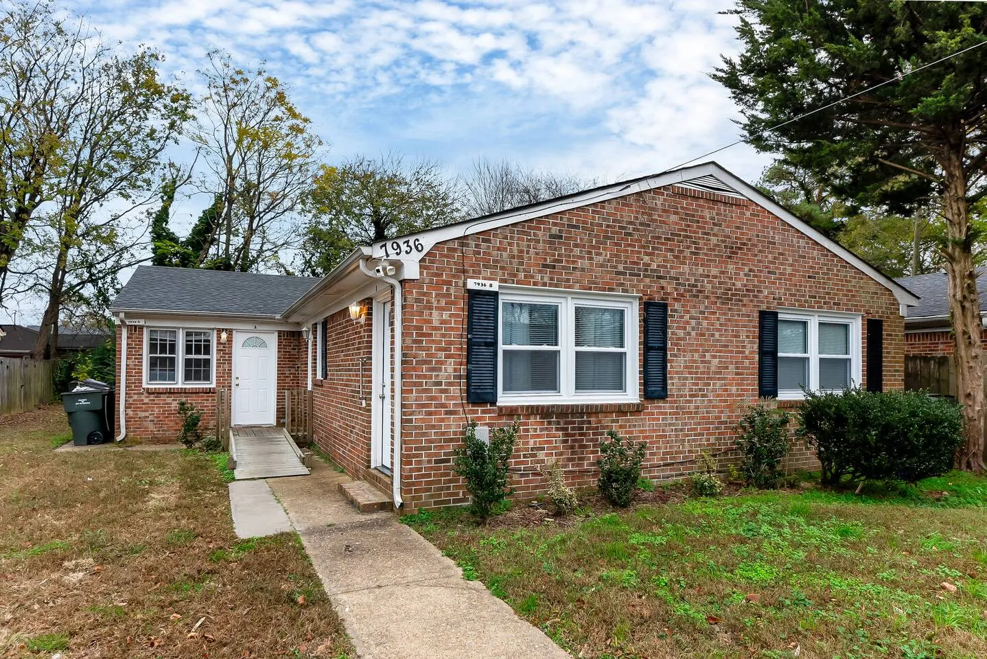 Norfolk 2BR Dogs Welcome + Free Parking 2