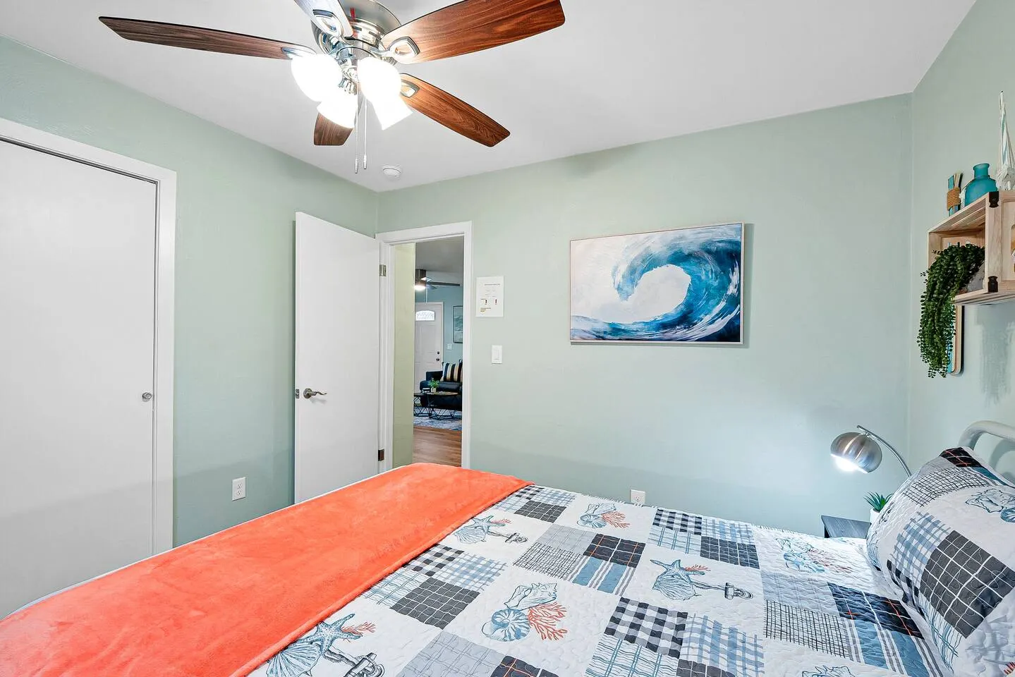 Norfolk 2BR Dogs Welcome + Free Parking 19