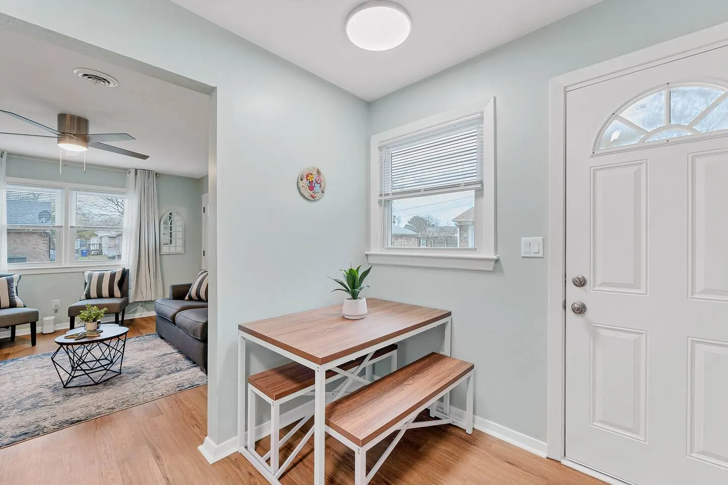 Norfolk 2BR Dogs Welcome + Free Parking 4