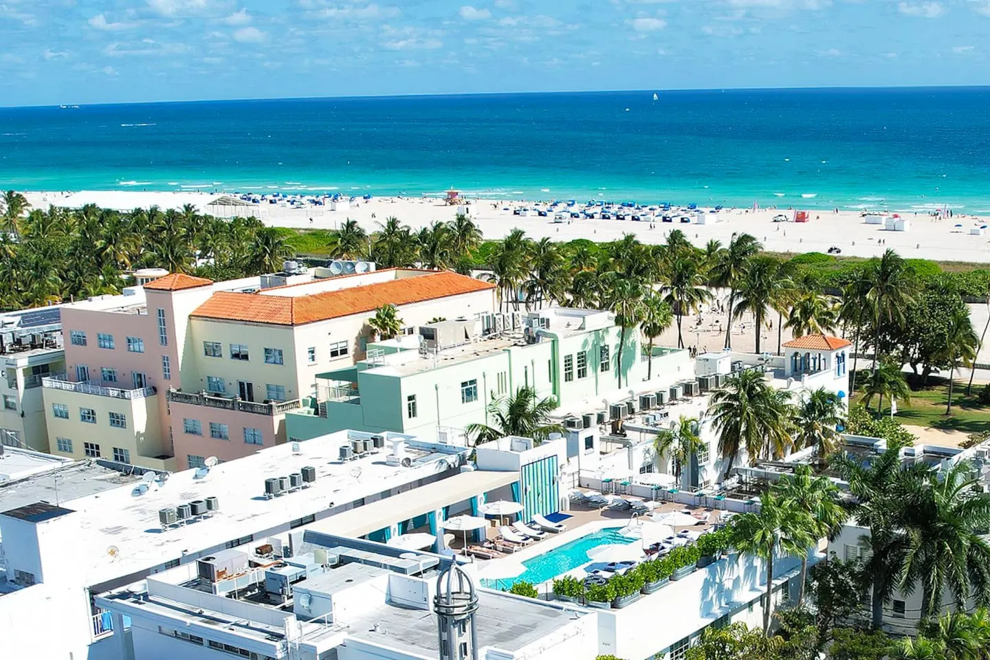 NEW: SoBe Oceanfront 7 Room Ocean Dr 1