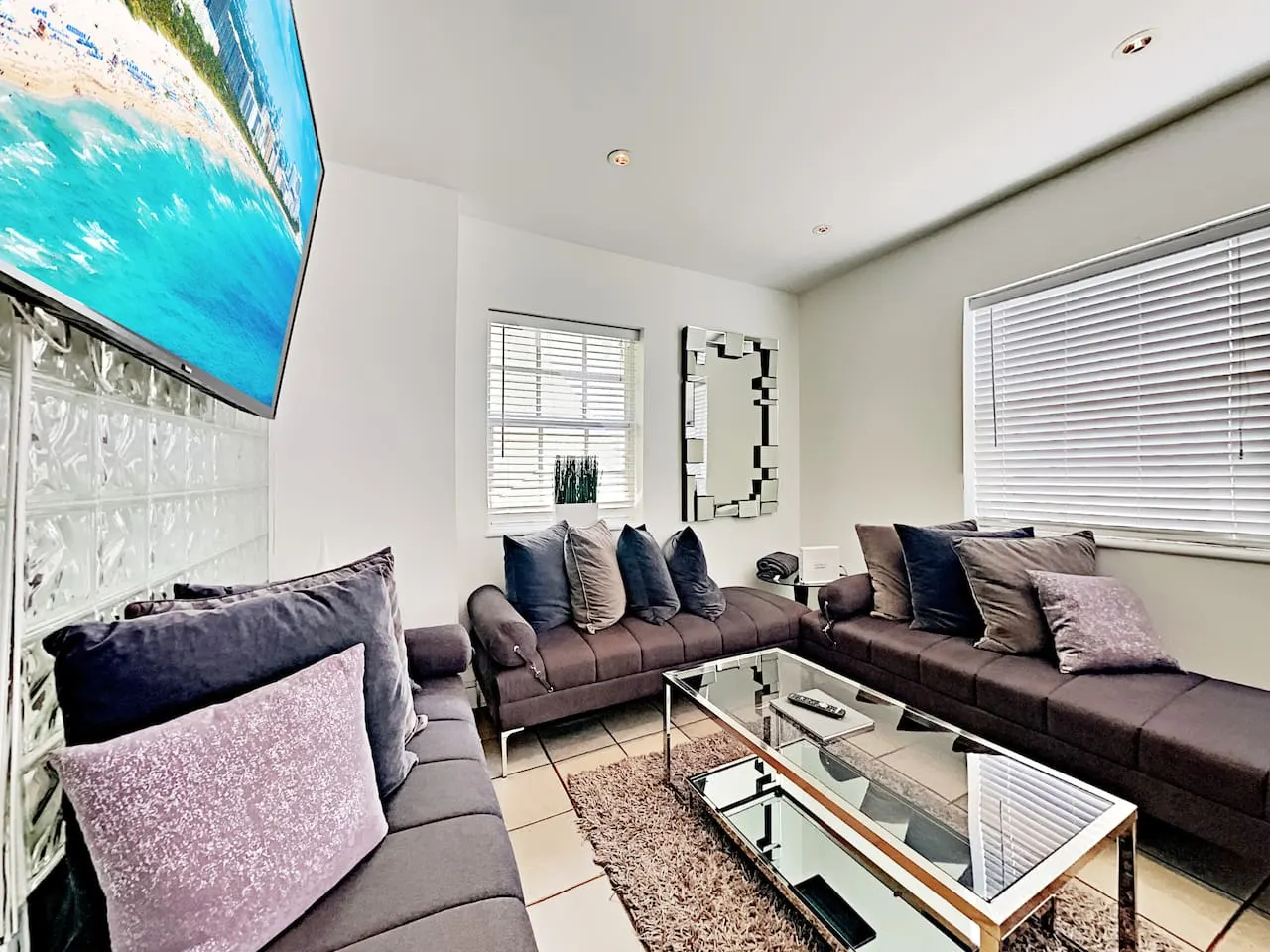 NEW: SoBe Oceanfront 7 Room Ocean Dr 17