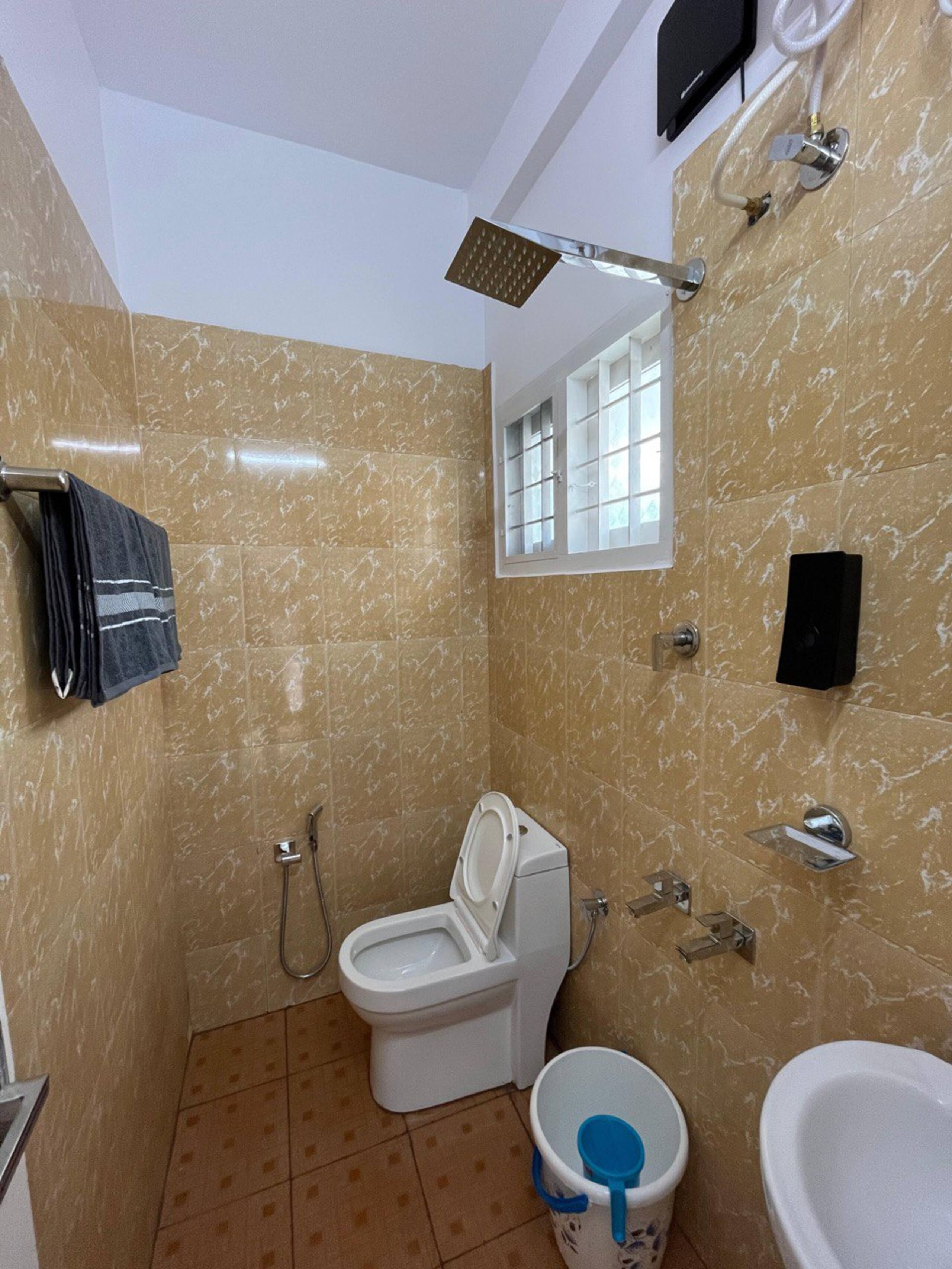 Urban Loft 4BHK 10 min to Lulu greenery 201 n 202 26