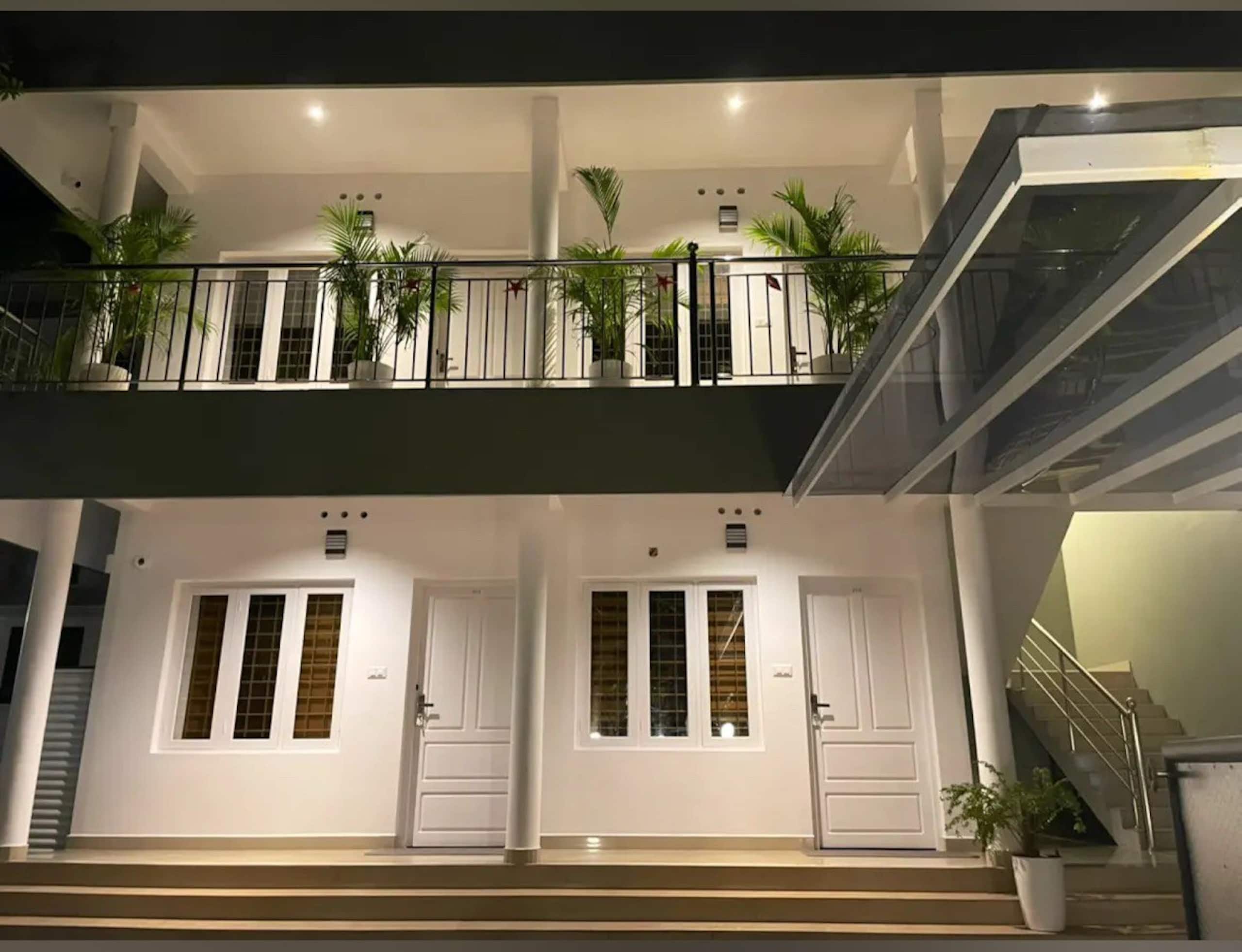 Urban Loft 4BHK 10 min to Lulu greenery 201 n 202