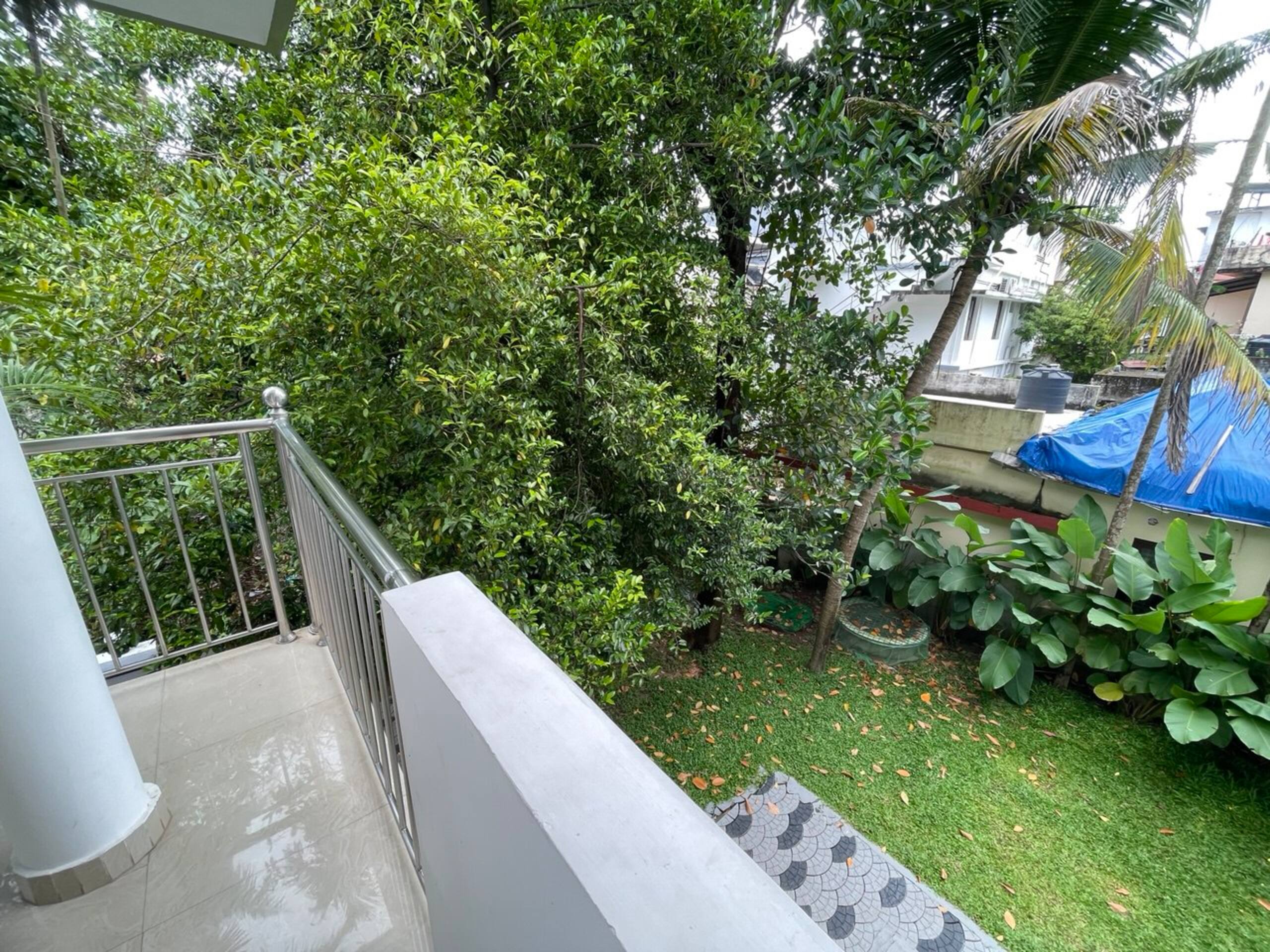 Urban Loft 4BHK 10 min to Lulu greenery 201 n 202 32