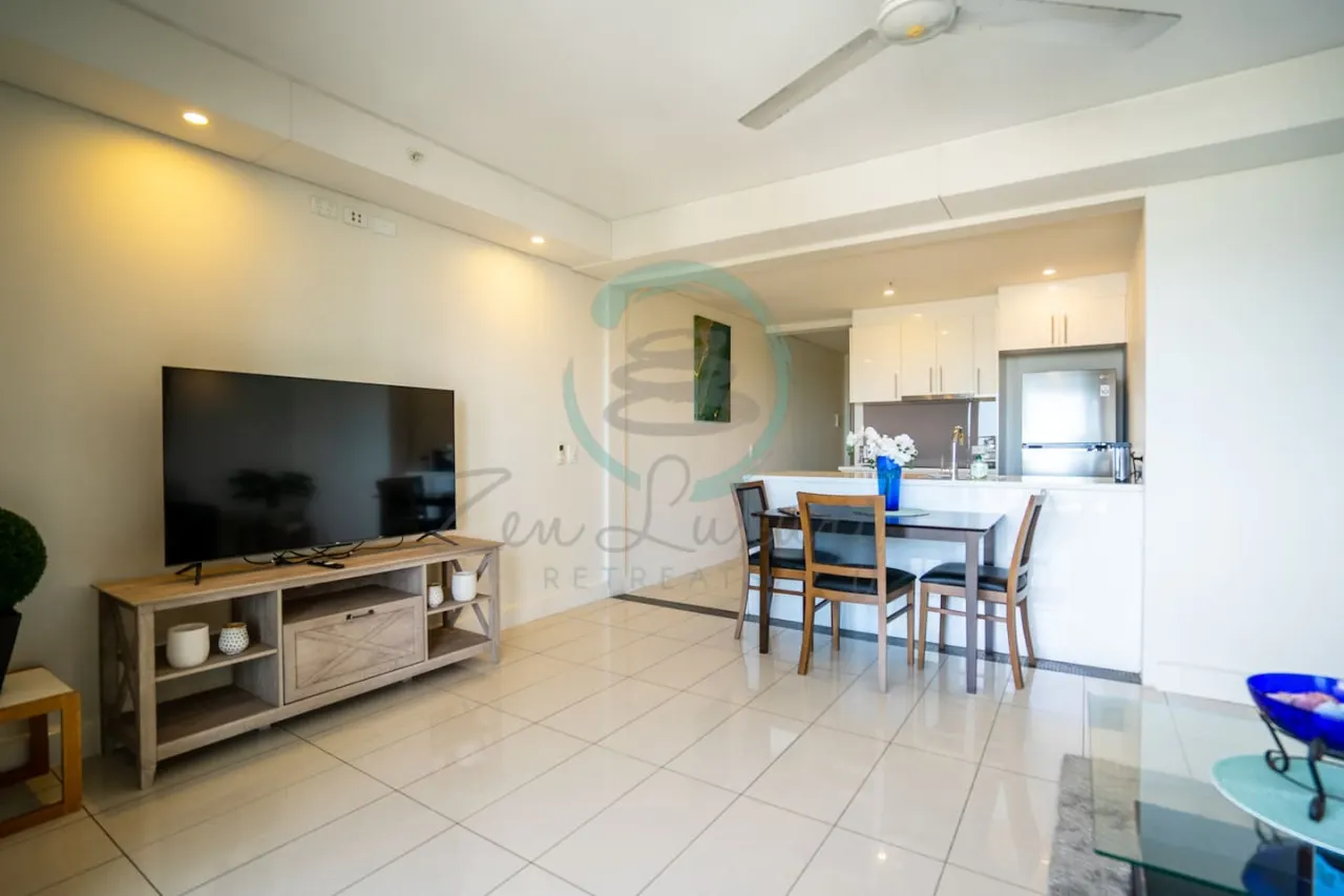 Zen Ocean Pebble 1-BR/1-BA Sea View Retreat 9