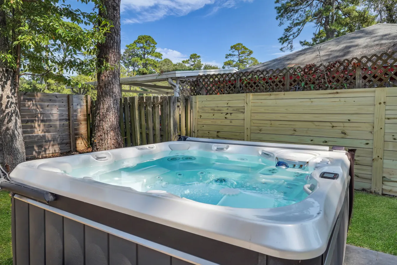 Gilded Magnolia Savannah Home Heated Pool Hot Tub Sleeps 8 2