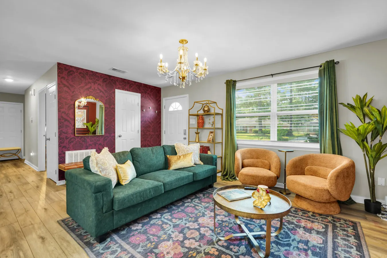 Gilded Magnolia Savannah Home Heated Pool Hot Tub Sleeps 8 7