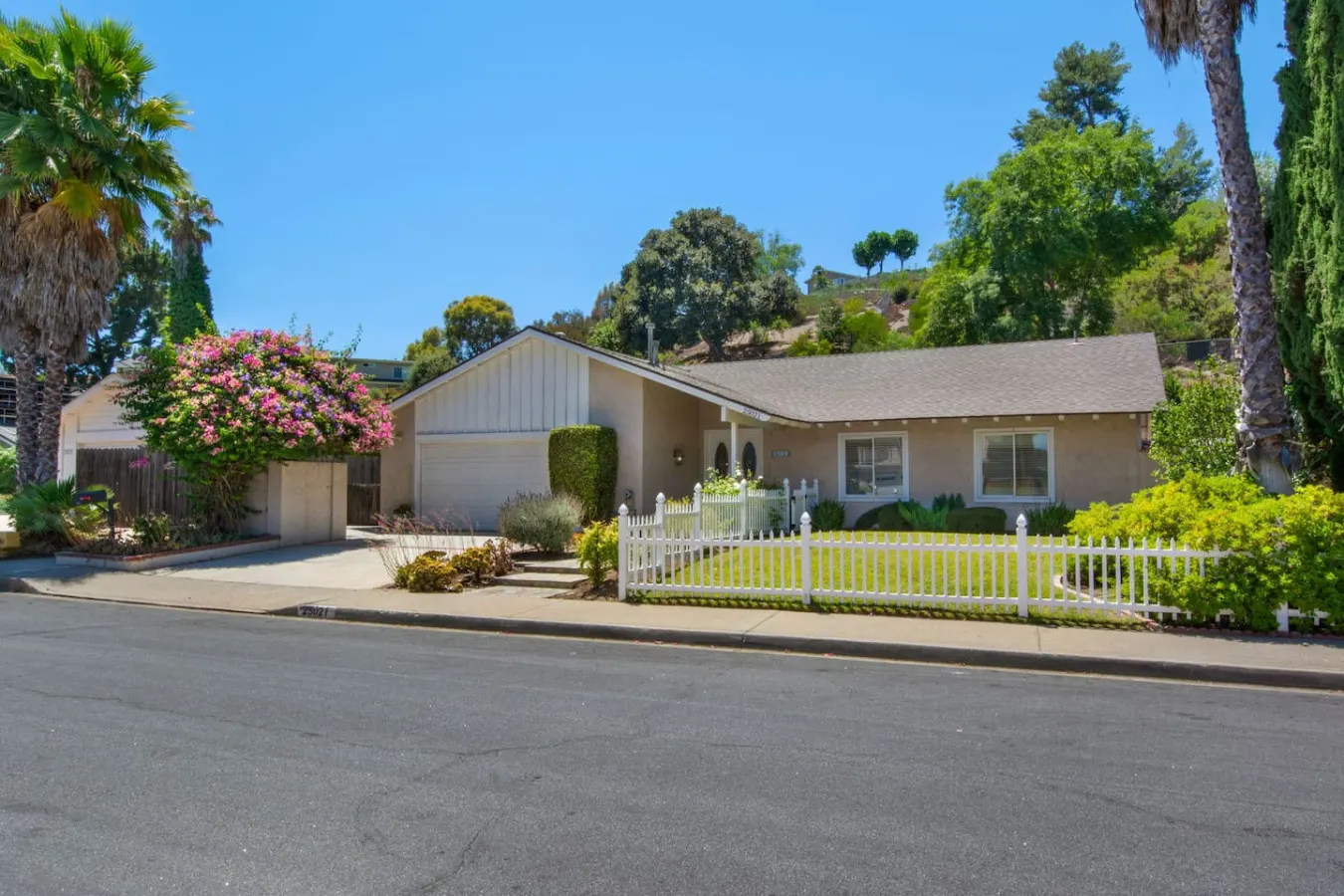 MV Cortijo - Pool, Spa, 5Bdrm/3Bth, House/ADU — photo 3