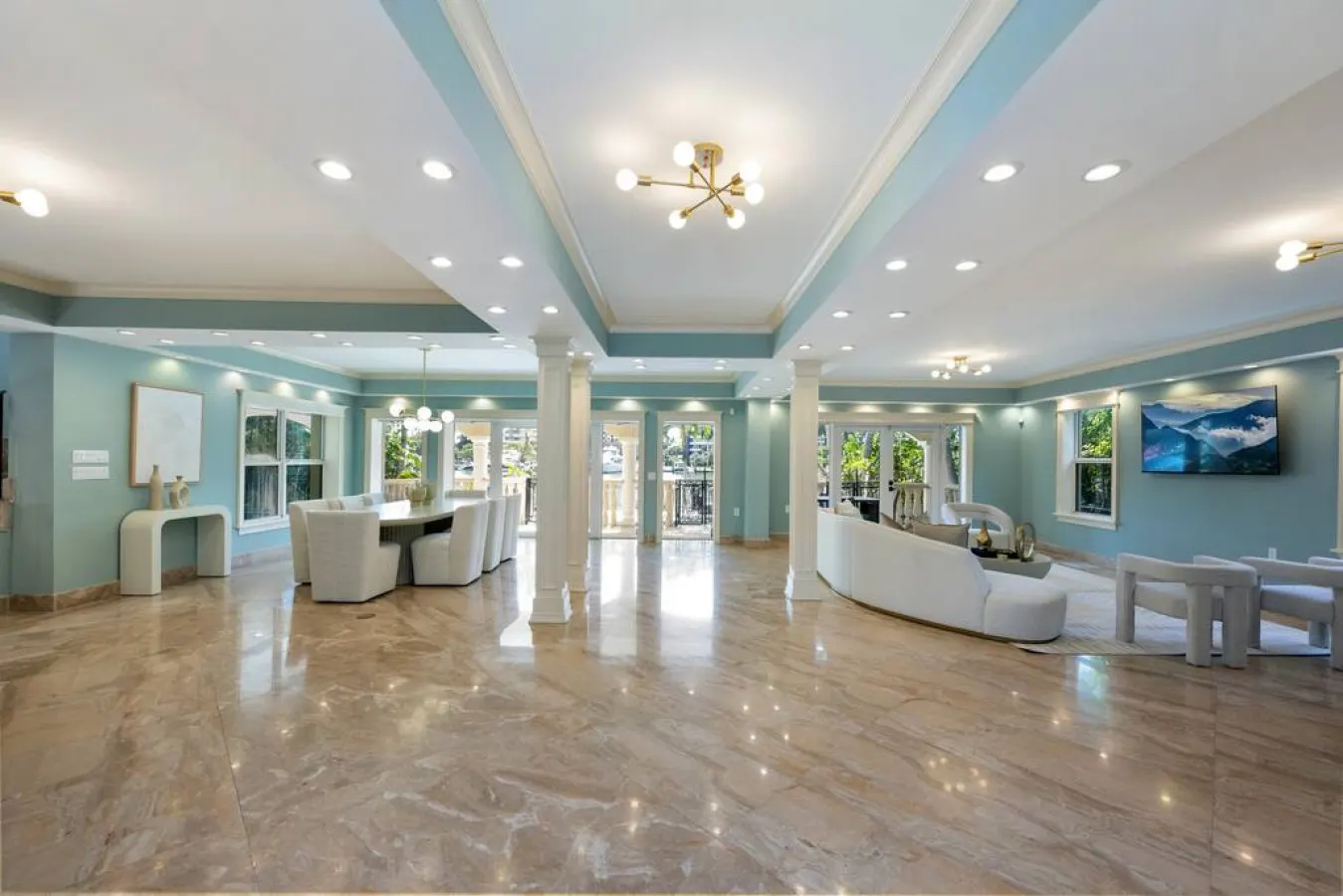 Villa Santorini 8BR 7BA for 26 Waterfront, Private Pool & More Miami Beach 12