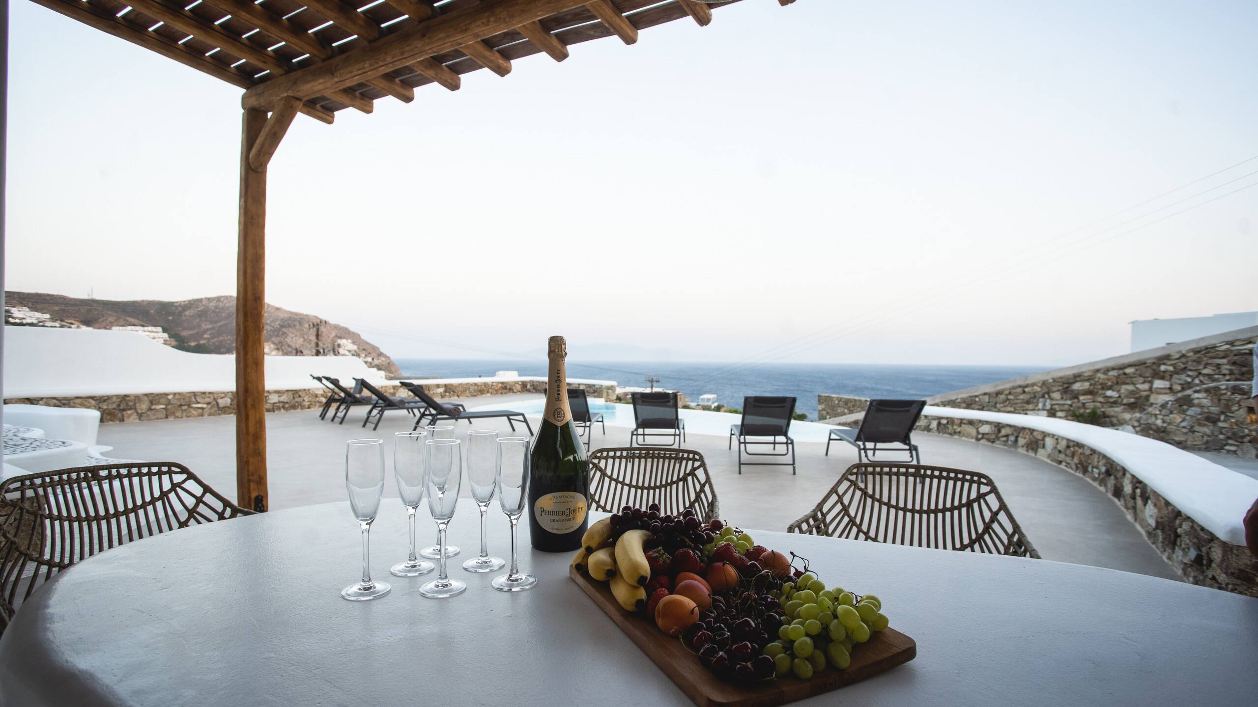 EliaSpiritVillaA1-5BD Mykonos w/pool Live&Travel 14