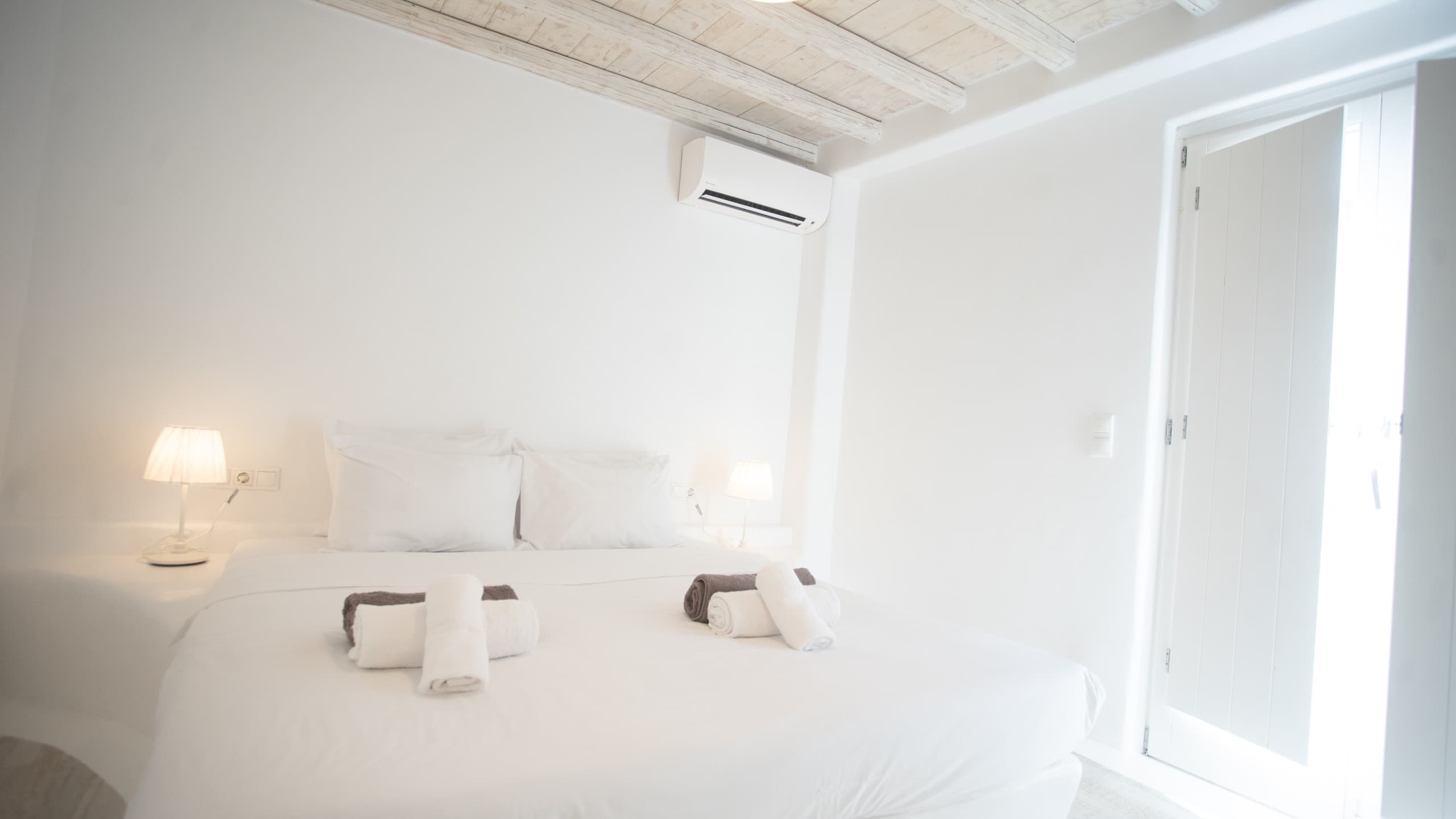 EliaSpiritVillaA1-5BD Mykonos w/pool Live&Travel 22