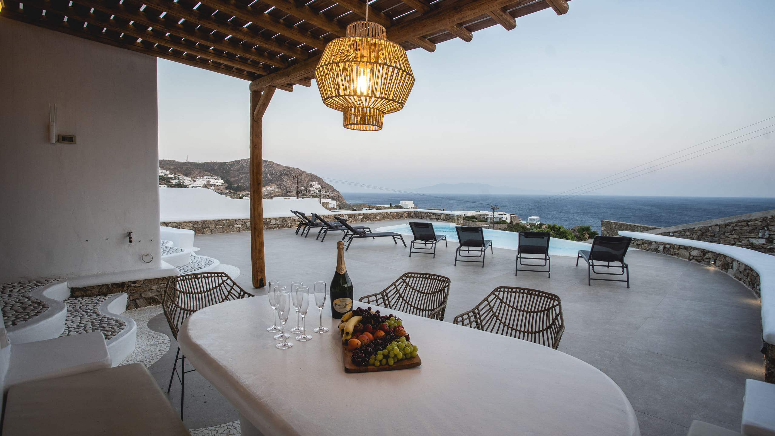 EliaSpiritVillaA1-5BD Mykonos w/pool Live&Travel 8