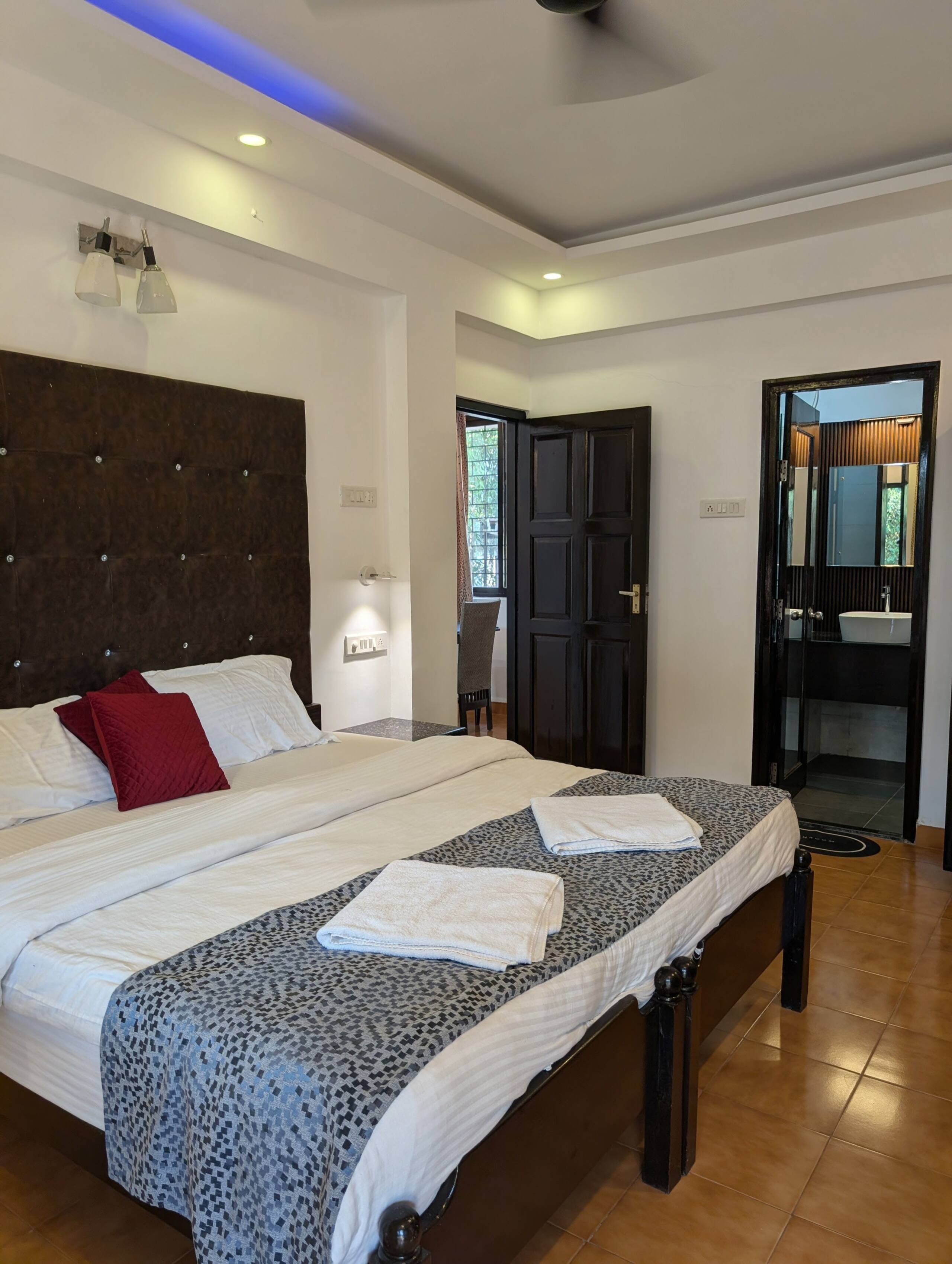 204 Serene Stay at Paradise View Resort Goa 7