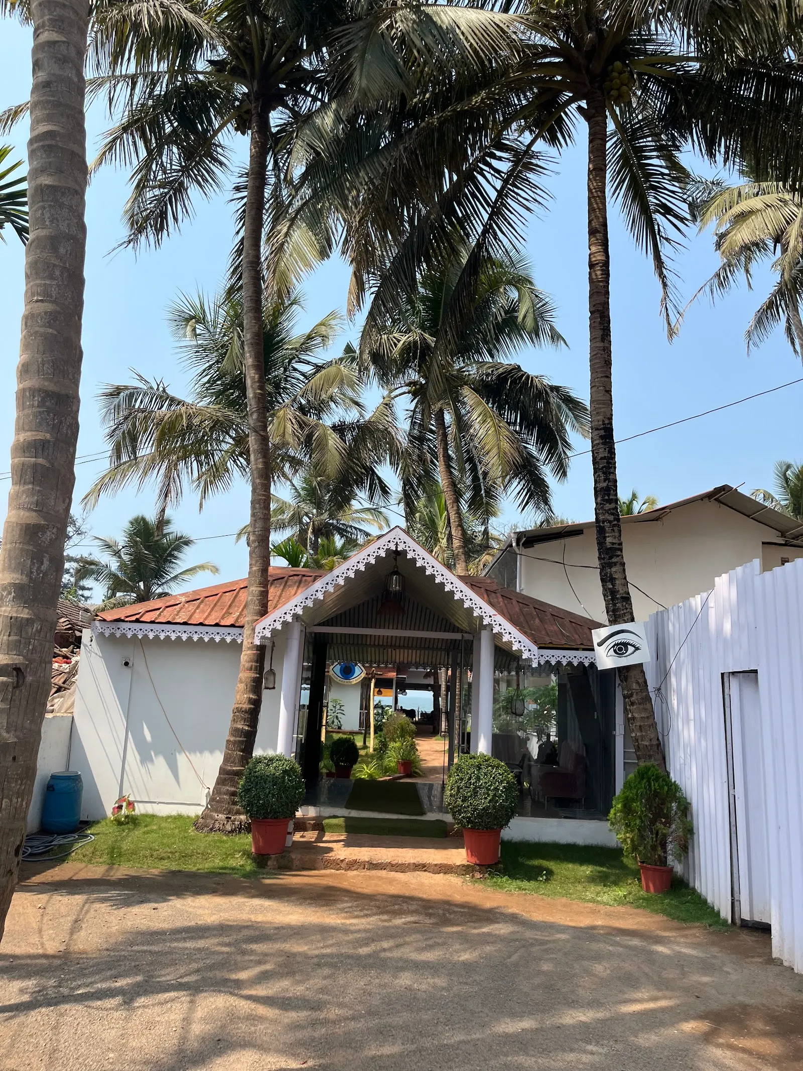 Serene 2BR Beach Retreat 5 min walk to beach 4