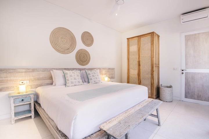 Santai Villas 24