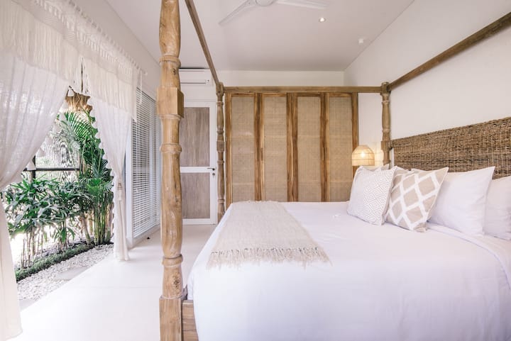 Santai Villas 30