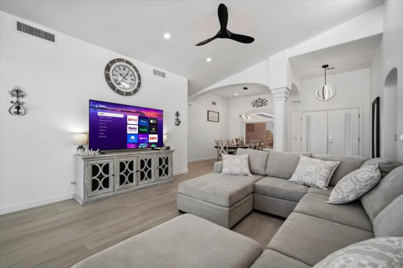 Donner Delight - Pool, Game Room, Newly Remodeled 10