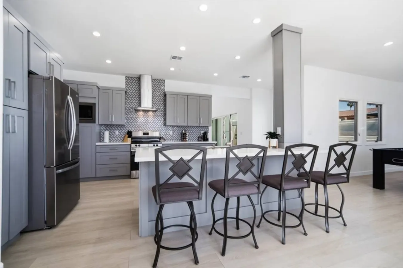 Donner Delight - Pool, Game Room, Newly Remodeled 16